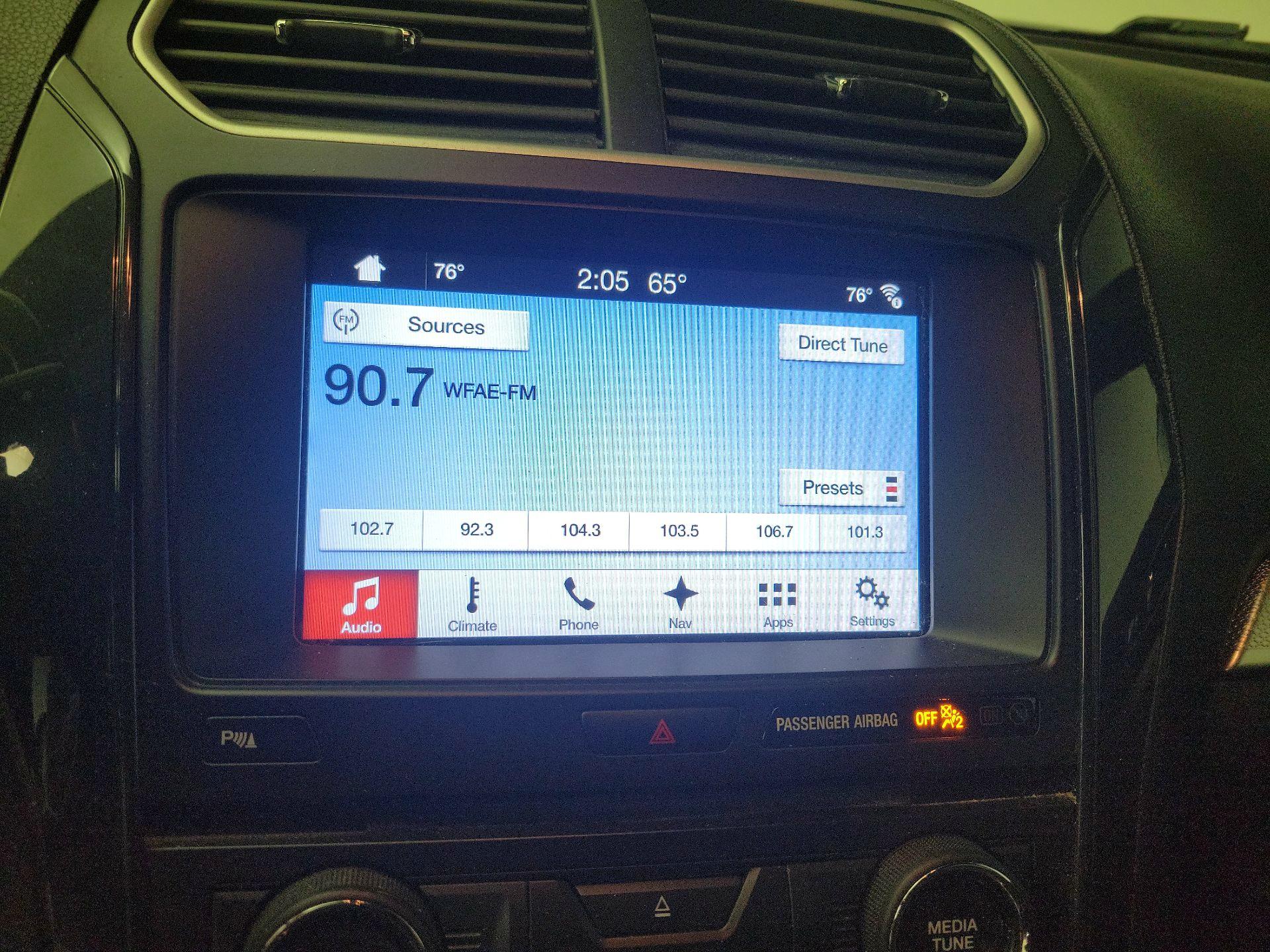 Thumbnail: 2017 Ford Explorer - 16