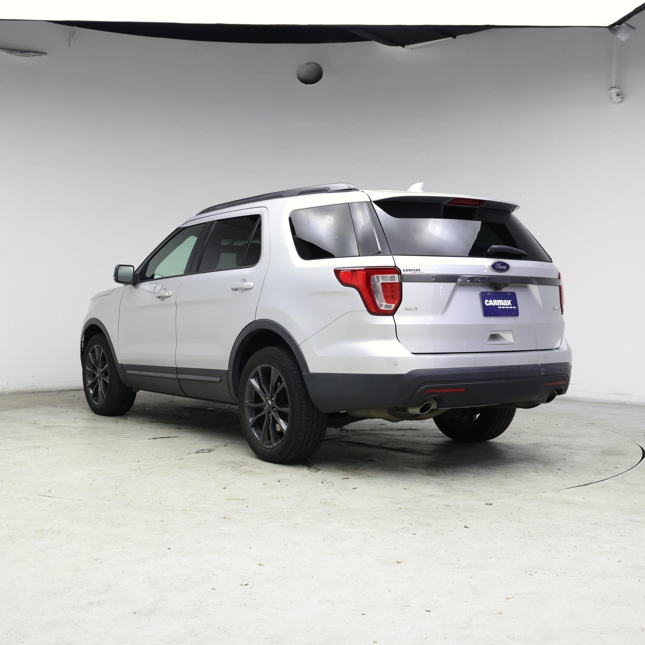 Thumbnail: 2017 Ford Explorer - 2