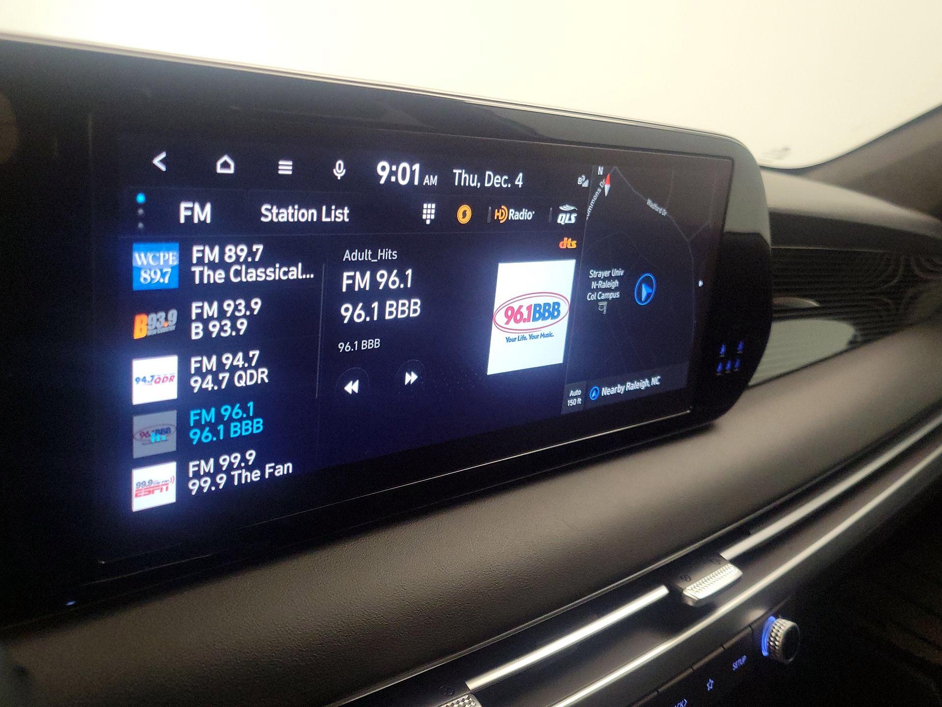 Thumbnail: 2023 Hyundai Palisade - 16