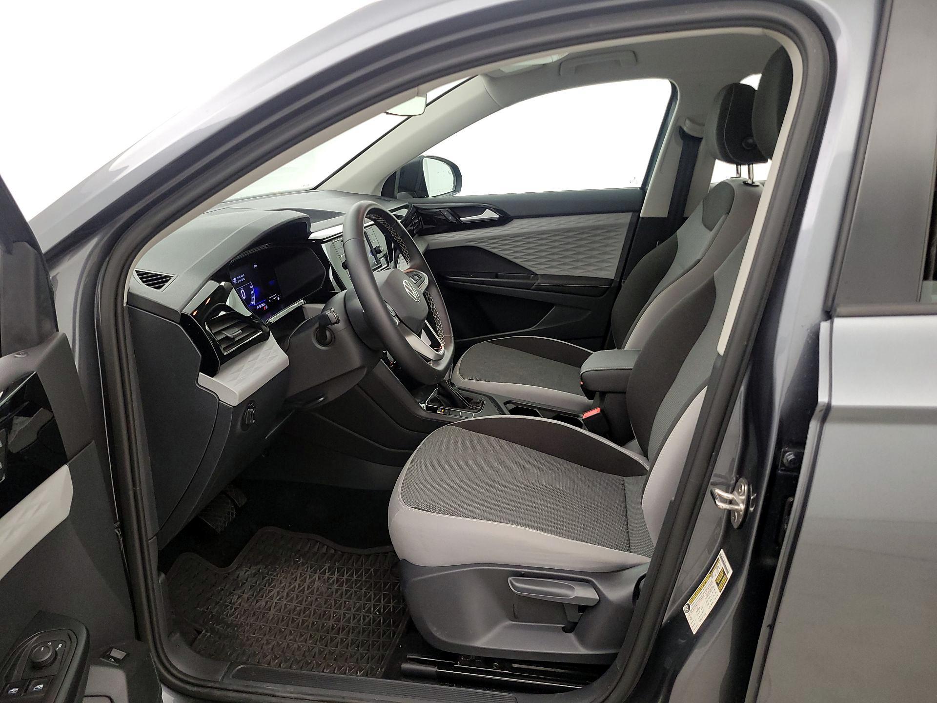 Thumbnail: 2024 Volkswagen Taos - 11