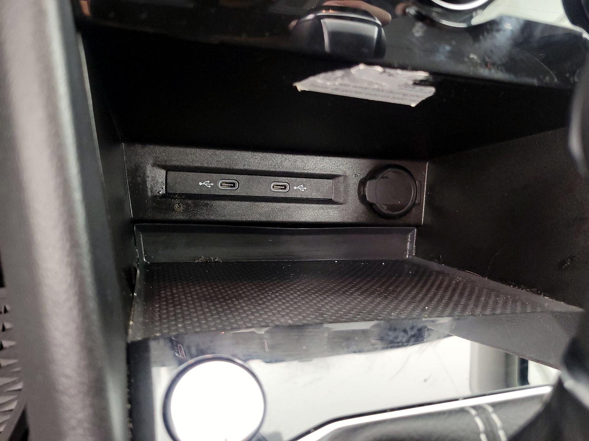 Thumbnail: 2024 Volkswagen Taos - 18