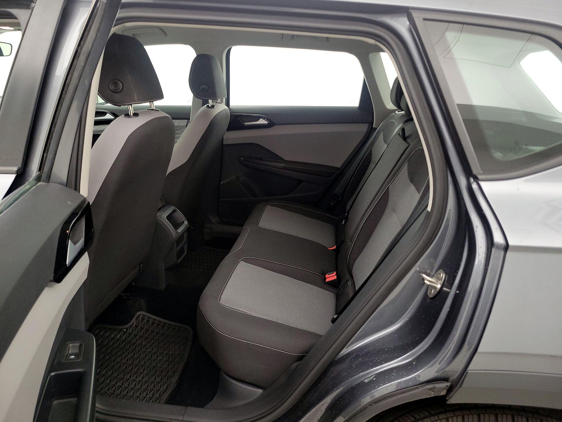 Thumbnail: 2024 Volkswagen Taos - 19