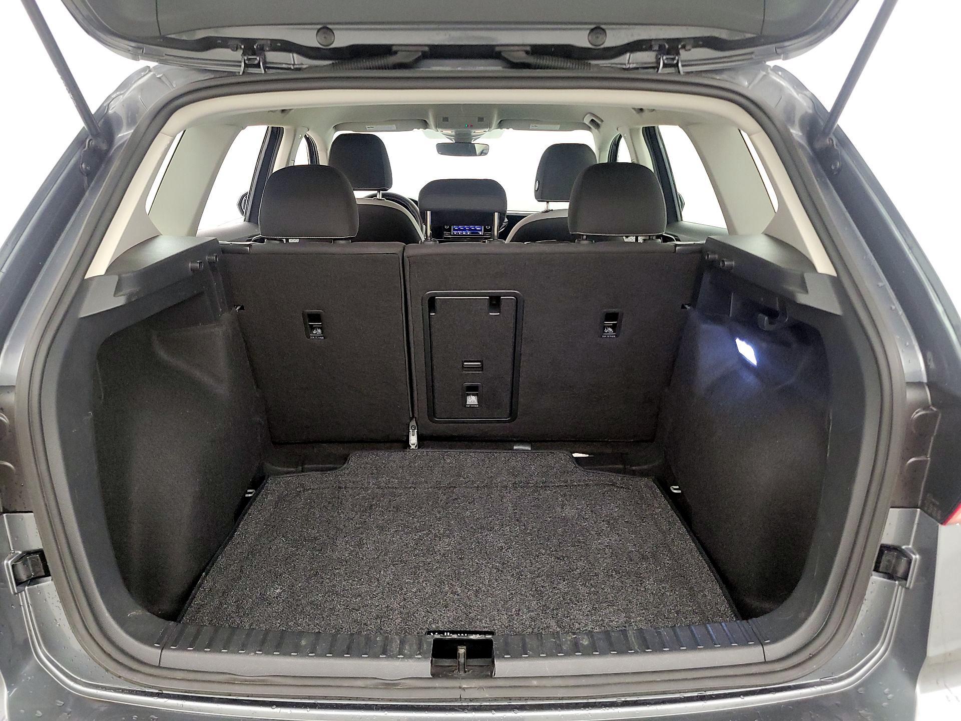 Thumbnail: 2024 Volkswagen Taos - 20