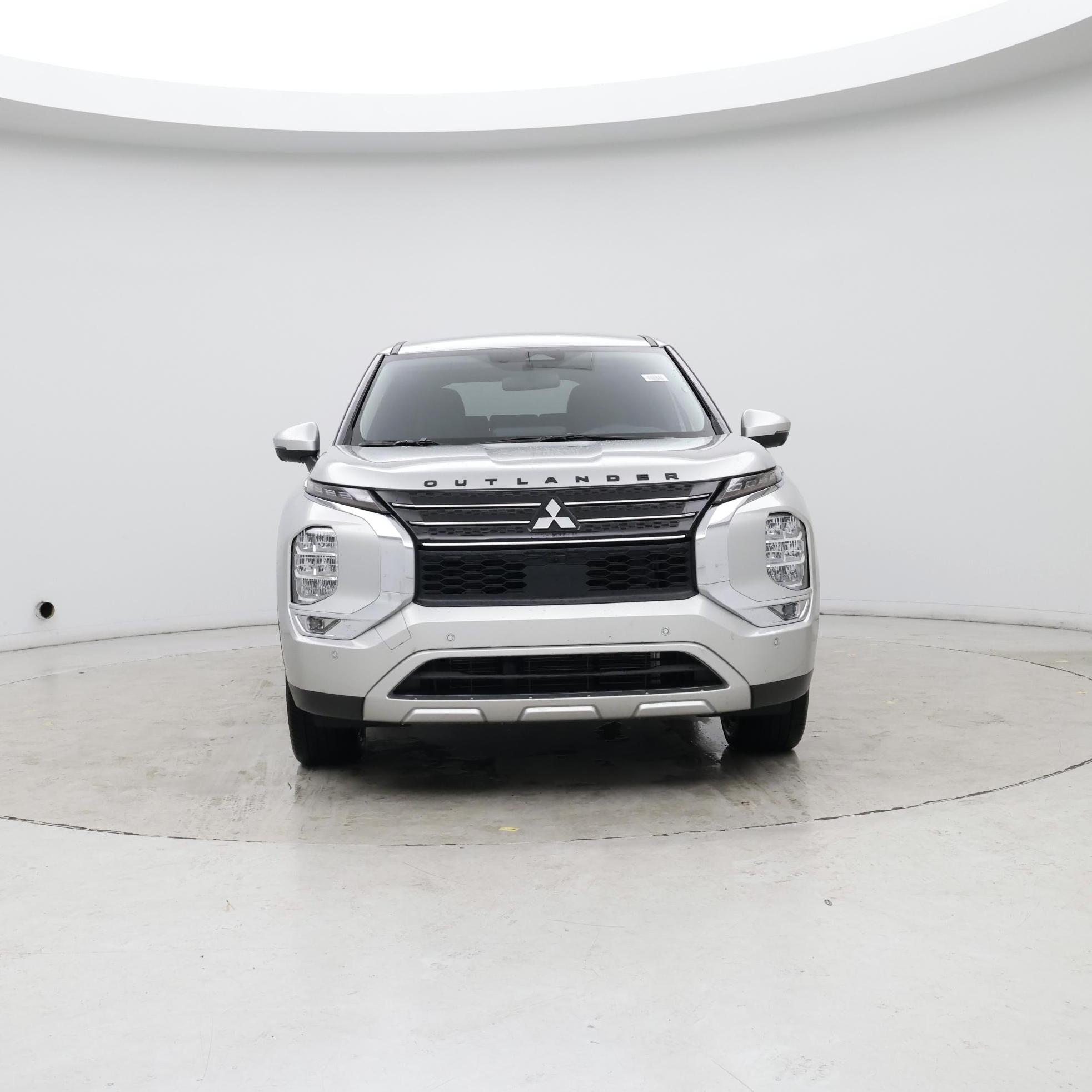 Thumbnail: 2024 Mitsubishi Outlander - 5