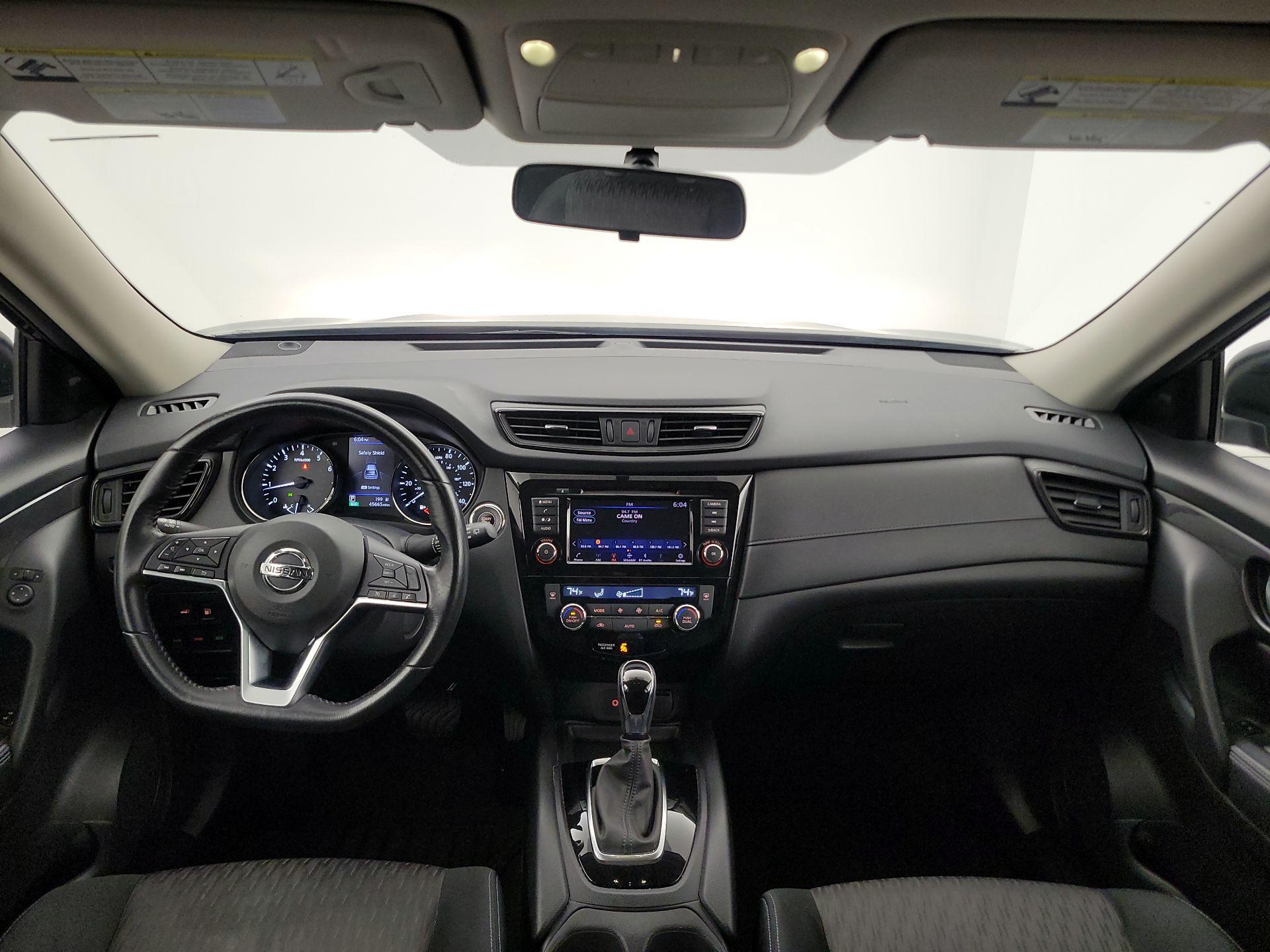 Thumbnail: 2018 Nissan Rogue - 9