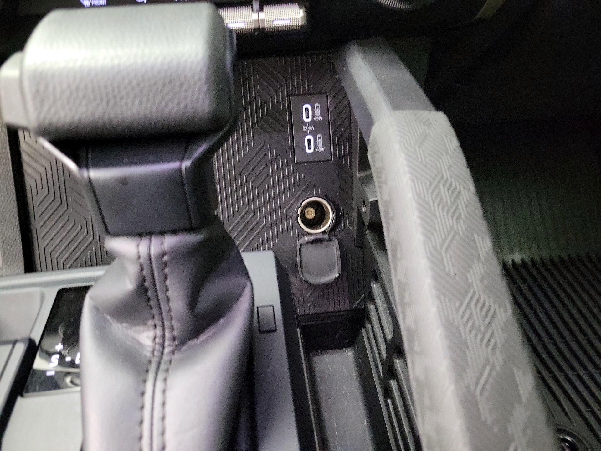 Thumbnail: 2025 Toyota Tacoma - 19