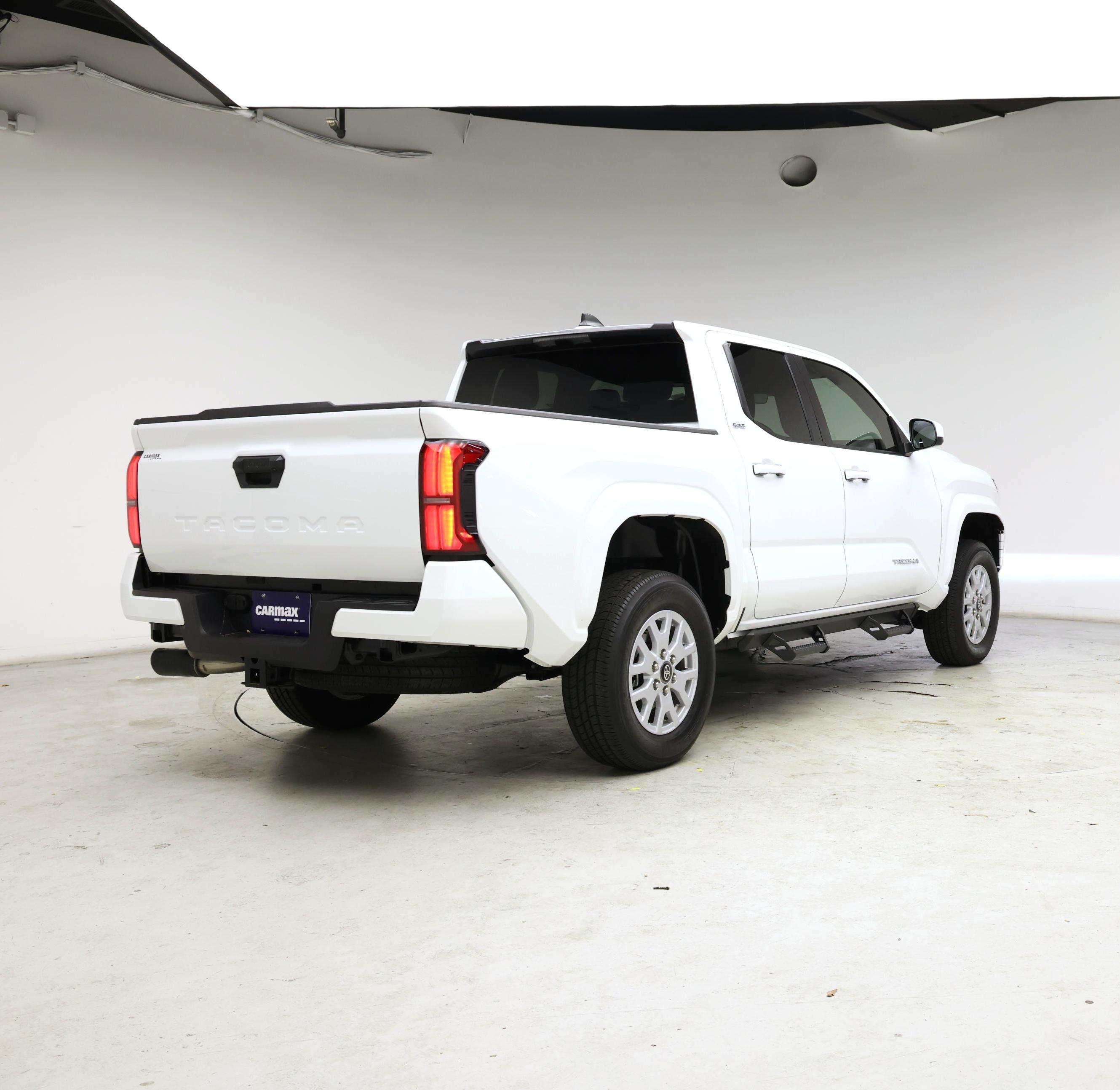 Thumbnail: 2025 Toyota Tacoma - 8