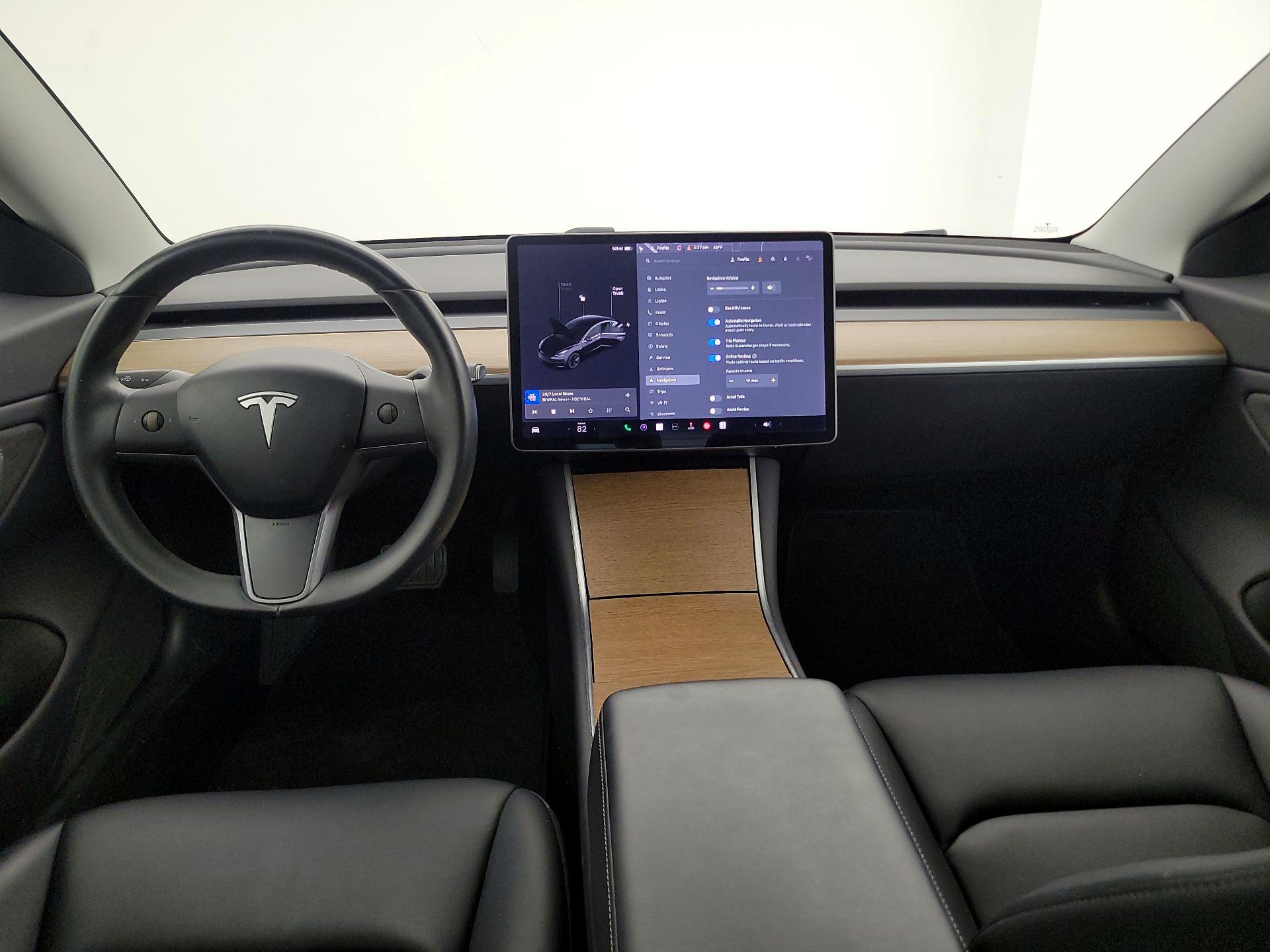 Thumbnail: 2019 Tesla Model 3 - 9