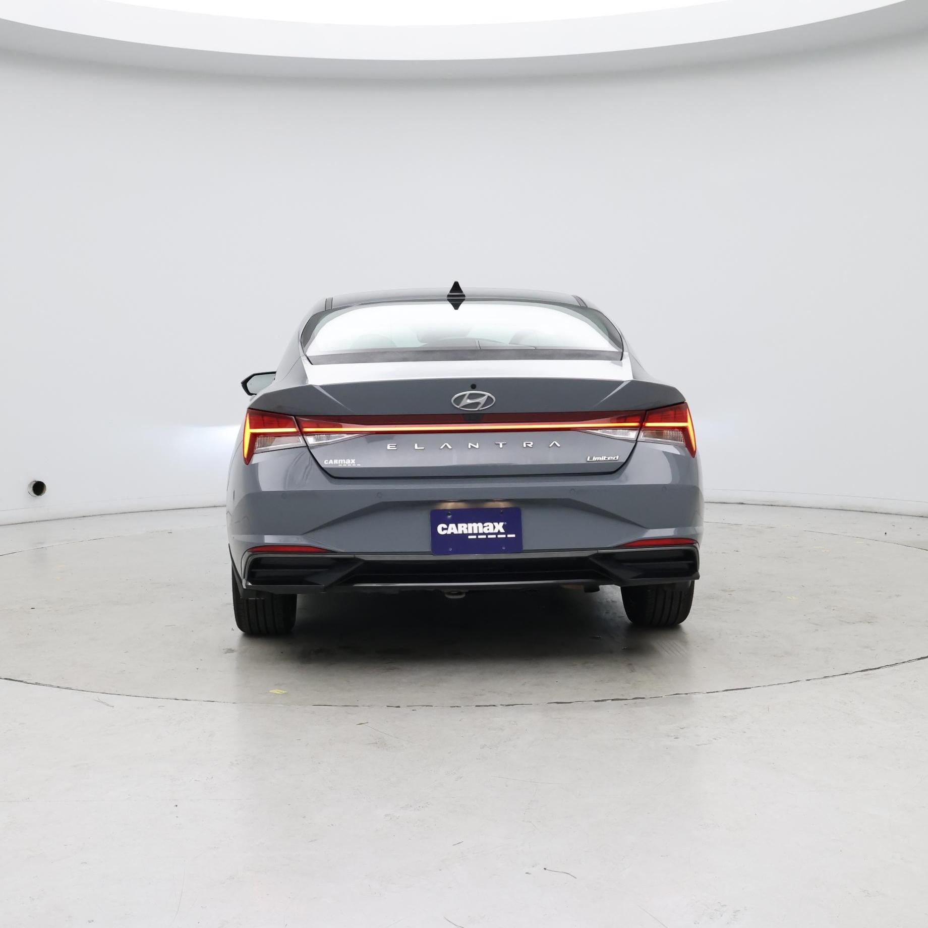 Thumbnail: 2022 Hyundai Elantra - 6