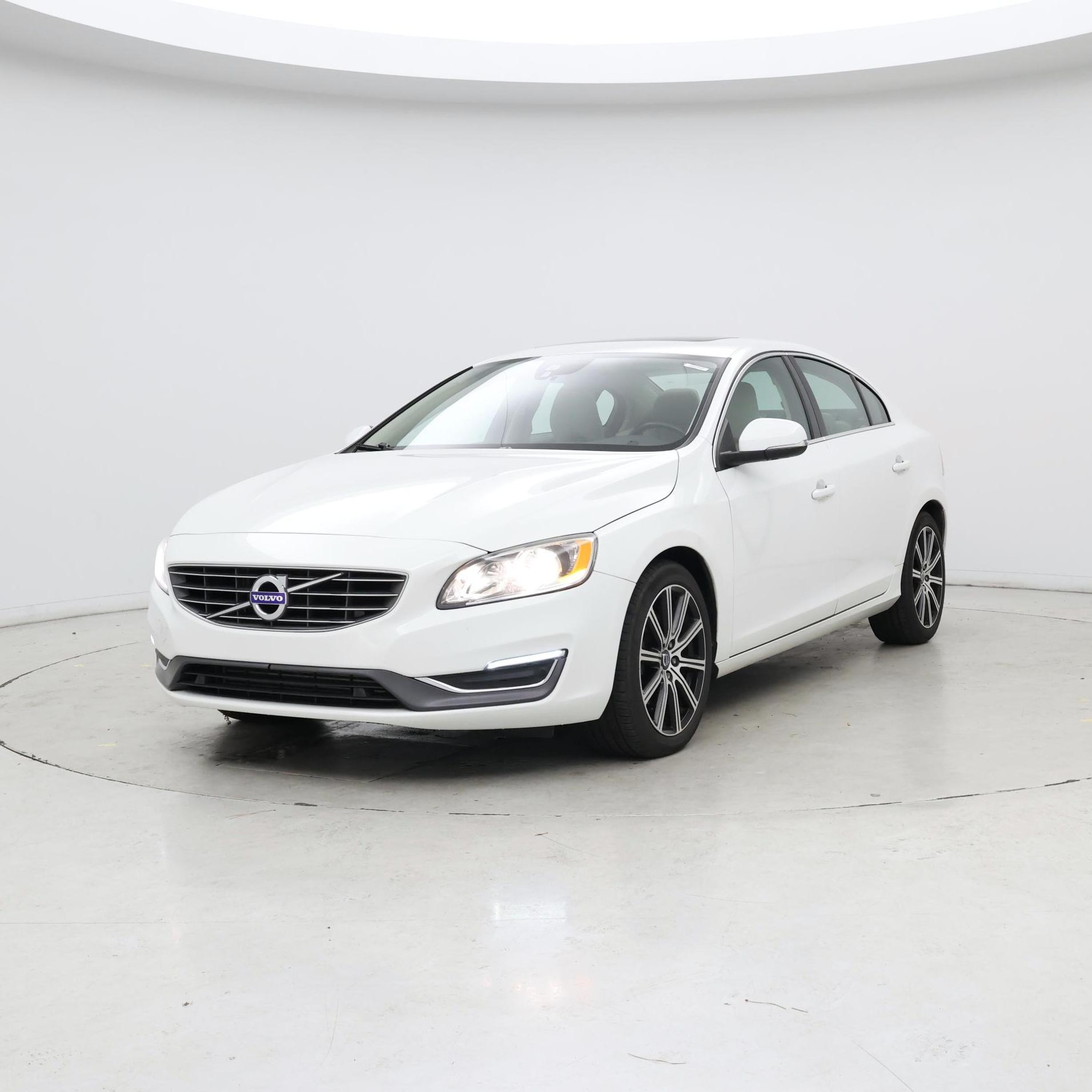 Thumbnail: 2016 Volvo S60 - 4