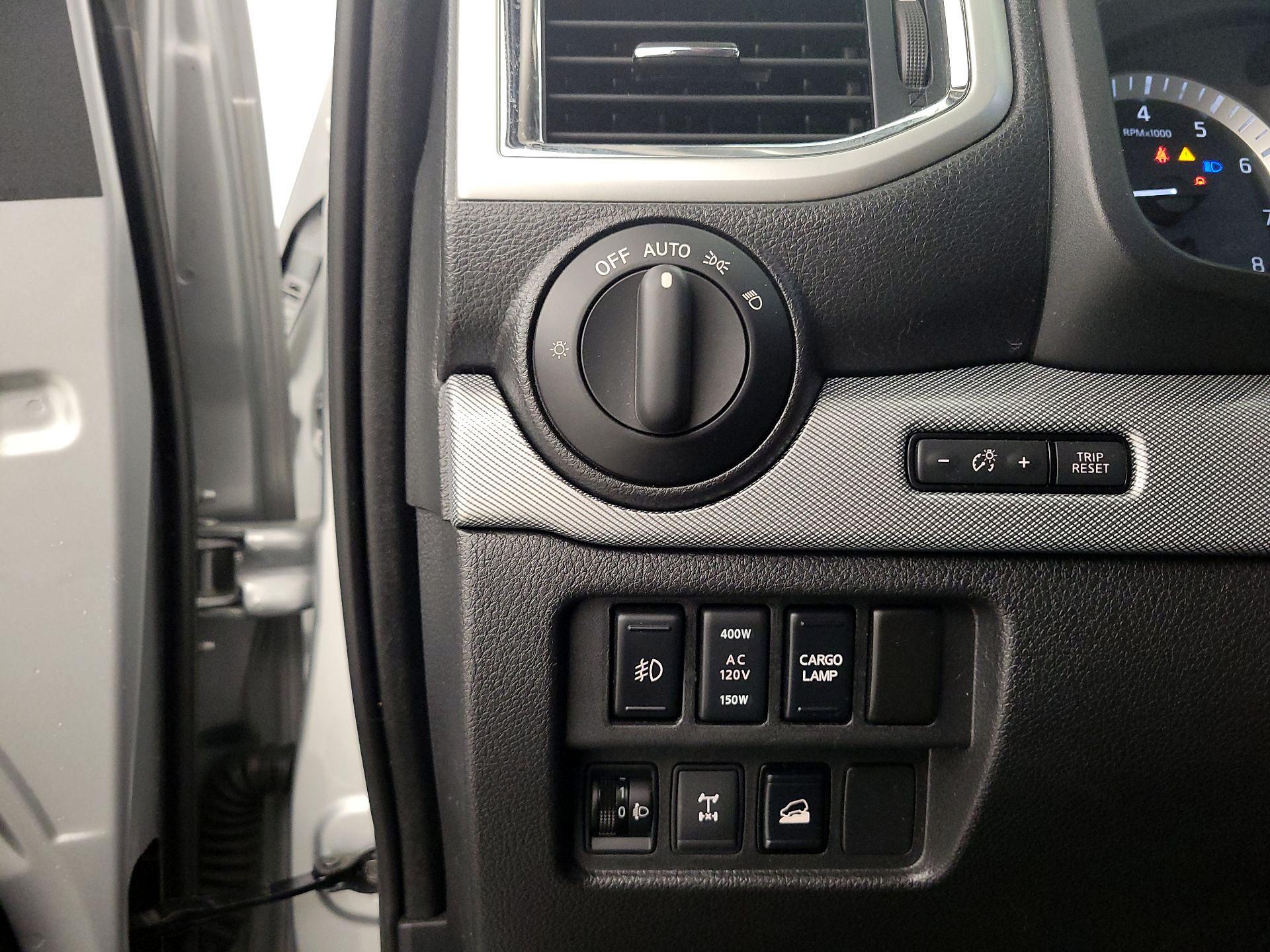 Thumbnail: 2019 Nissan Titan - 13