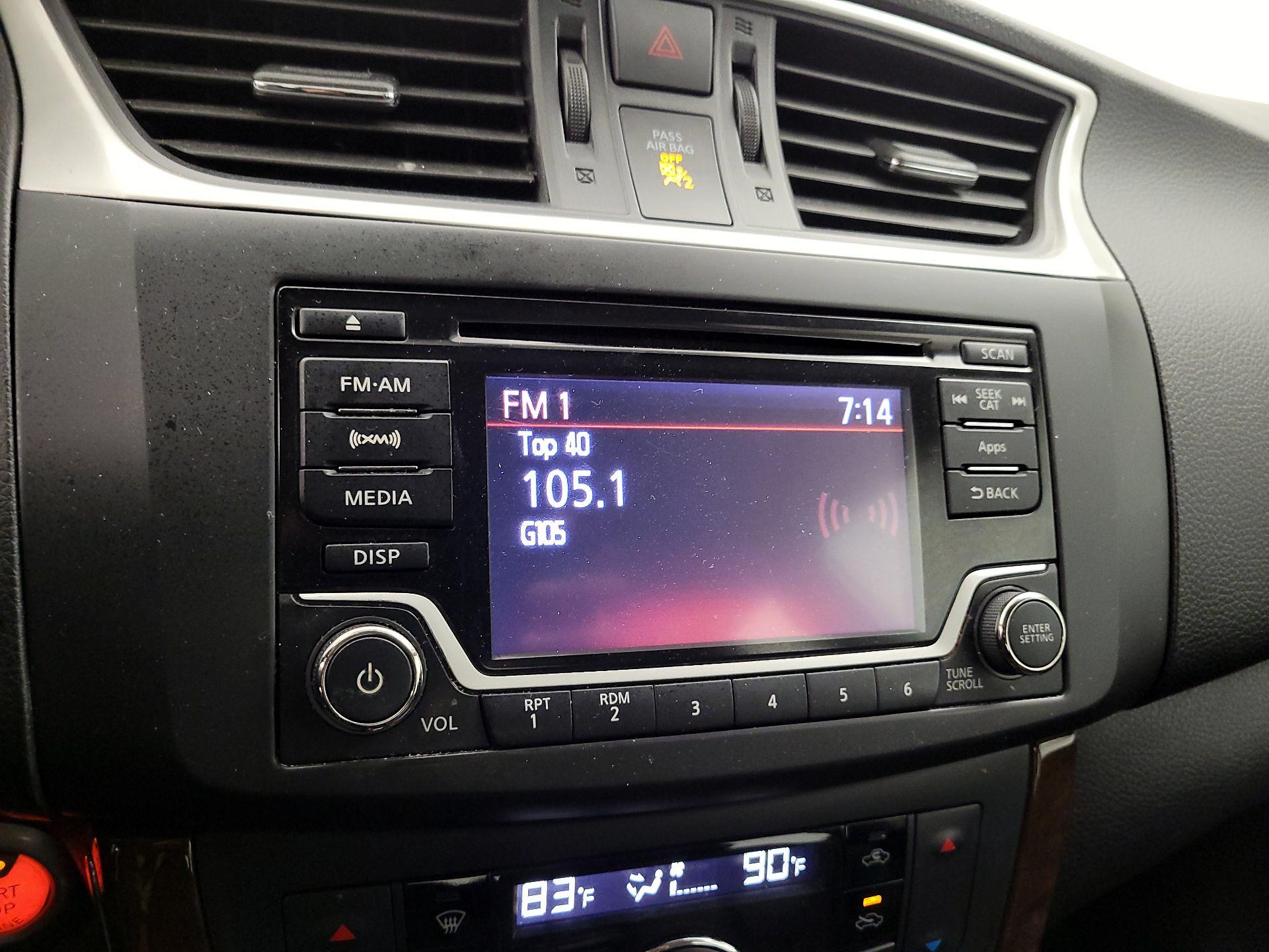 Thumbnail: 2015 Nissan Sentra - 15