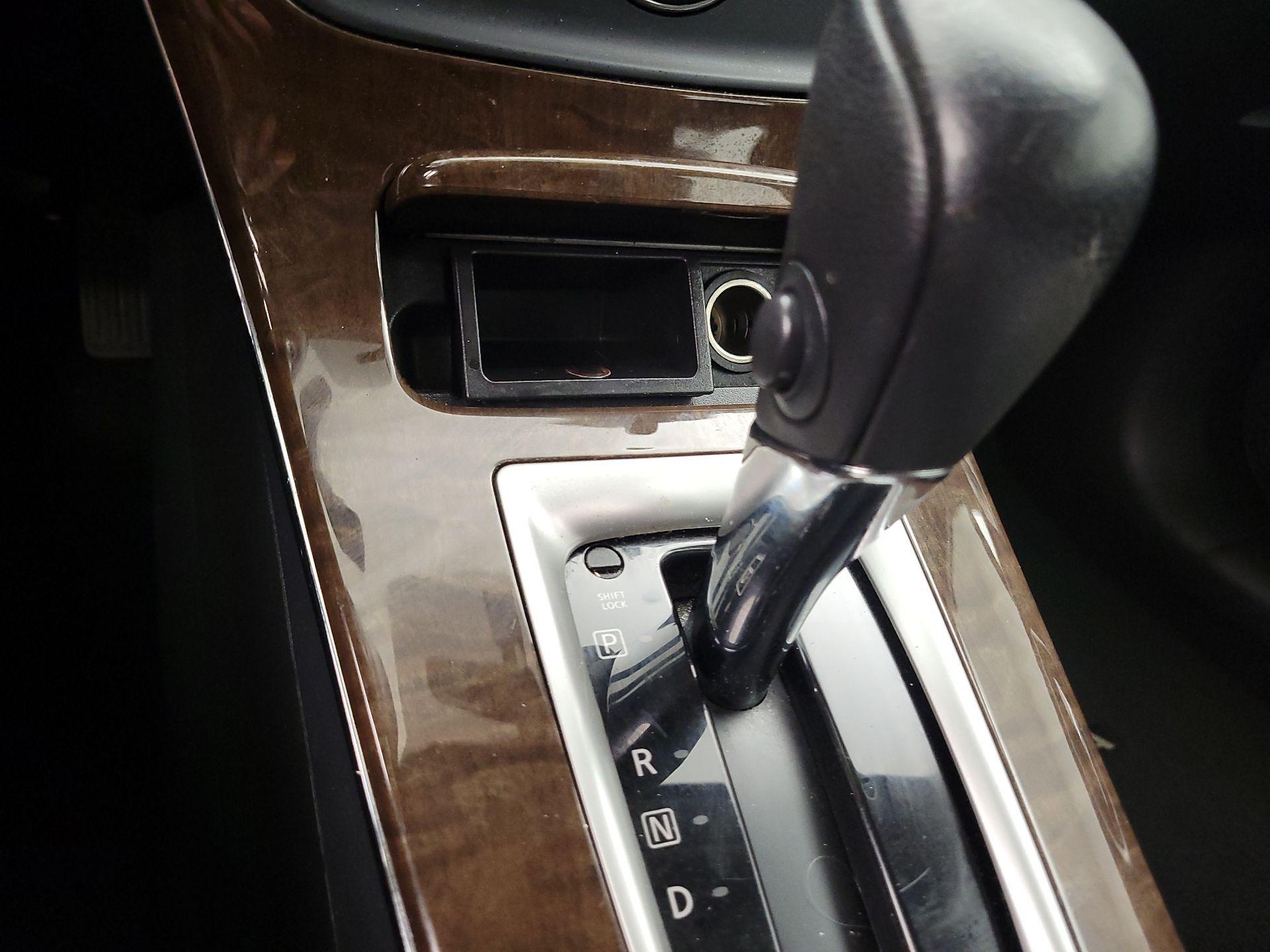 Thumbnail: 2015 Nissan Sentra - 18