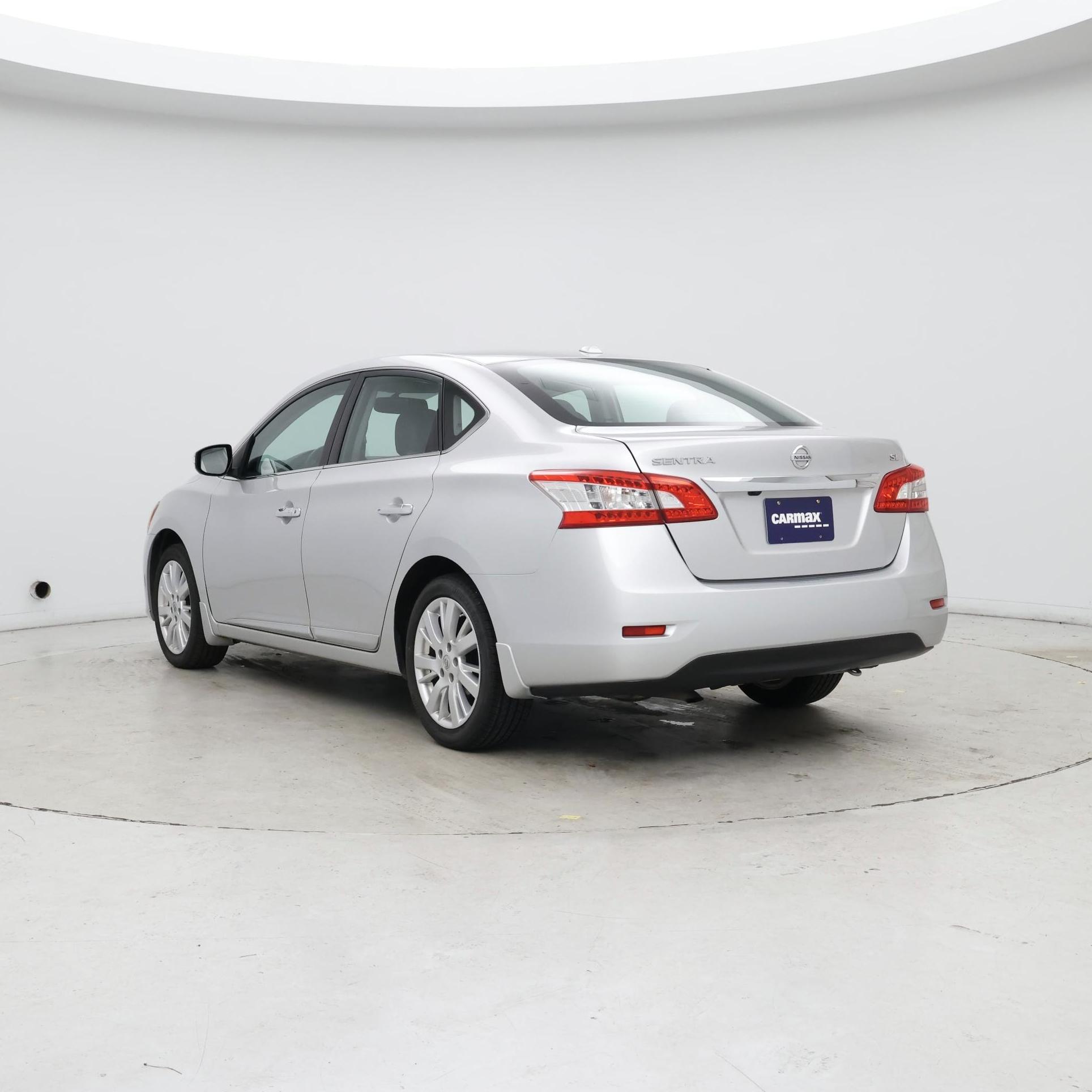 Thumbnail: 2015 Nissan Sentra - 2