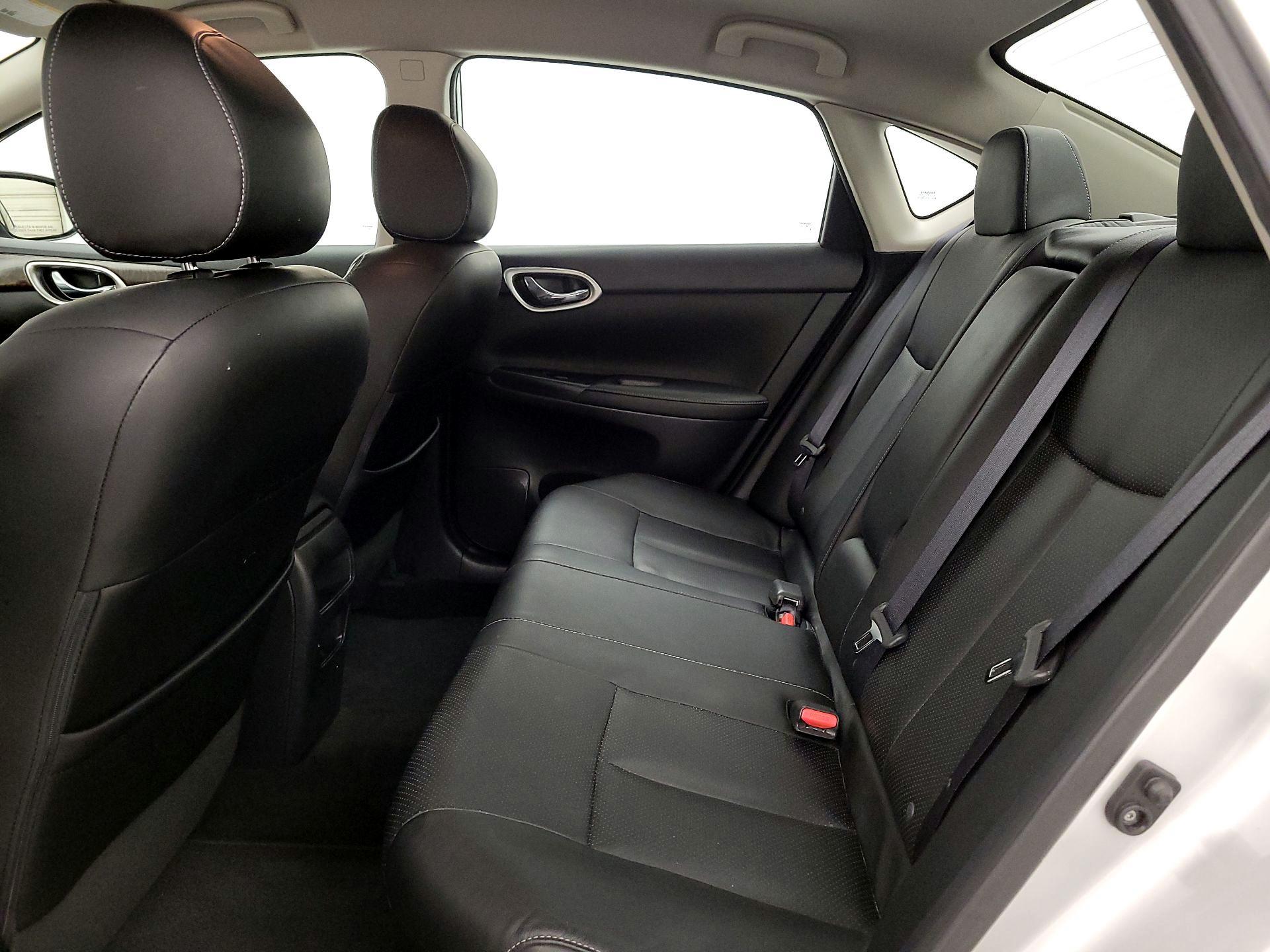 Thumbnail: 2015 Nissan Sentra - 19