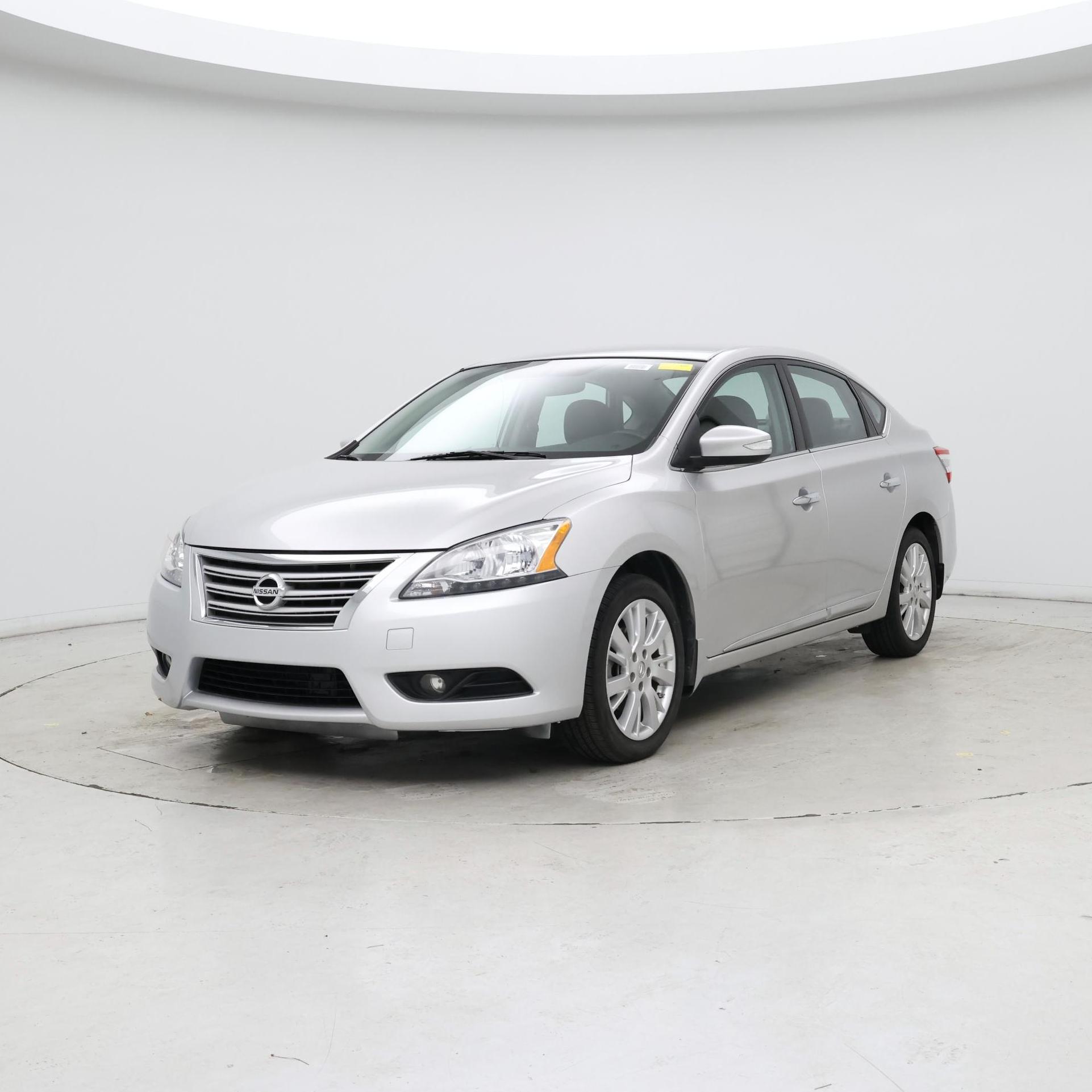 Thumbnail: 2015 Nissan Sentra - 4