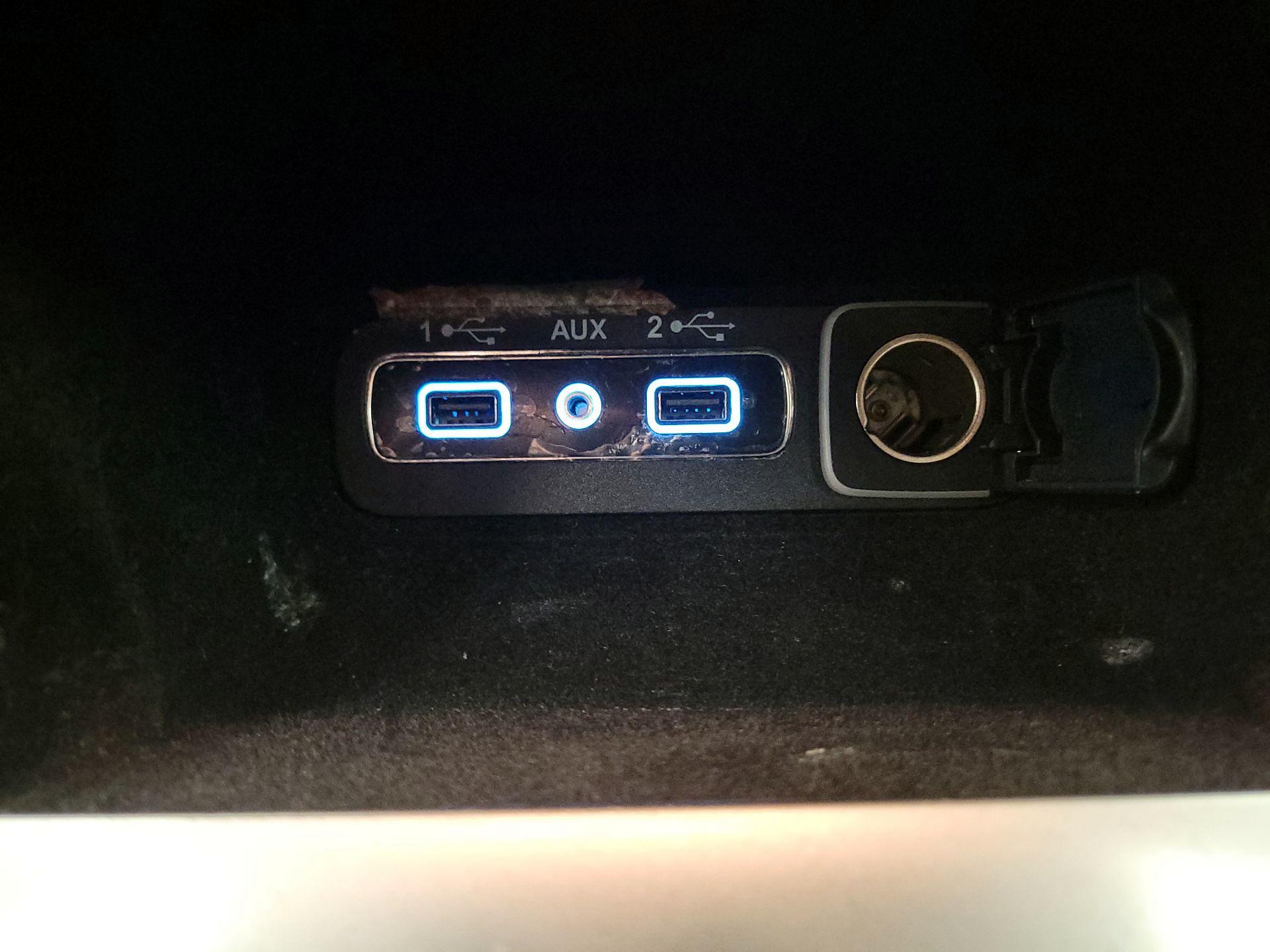 Thumbnail: 2019 Jeep Grand Cherokee - 18