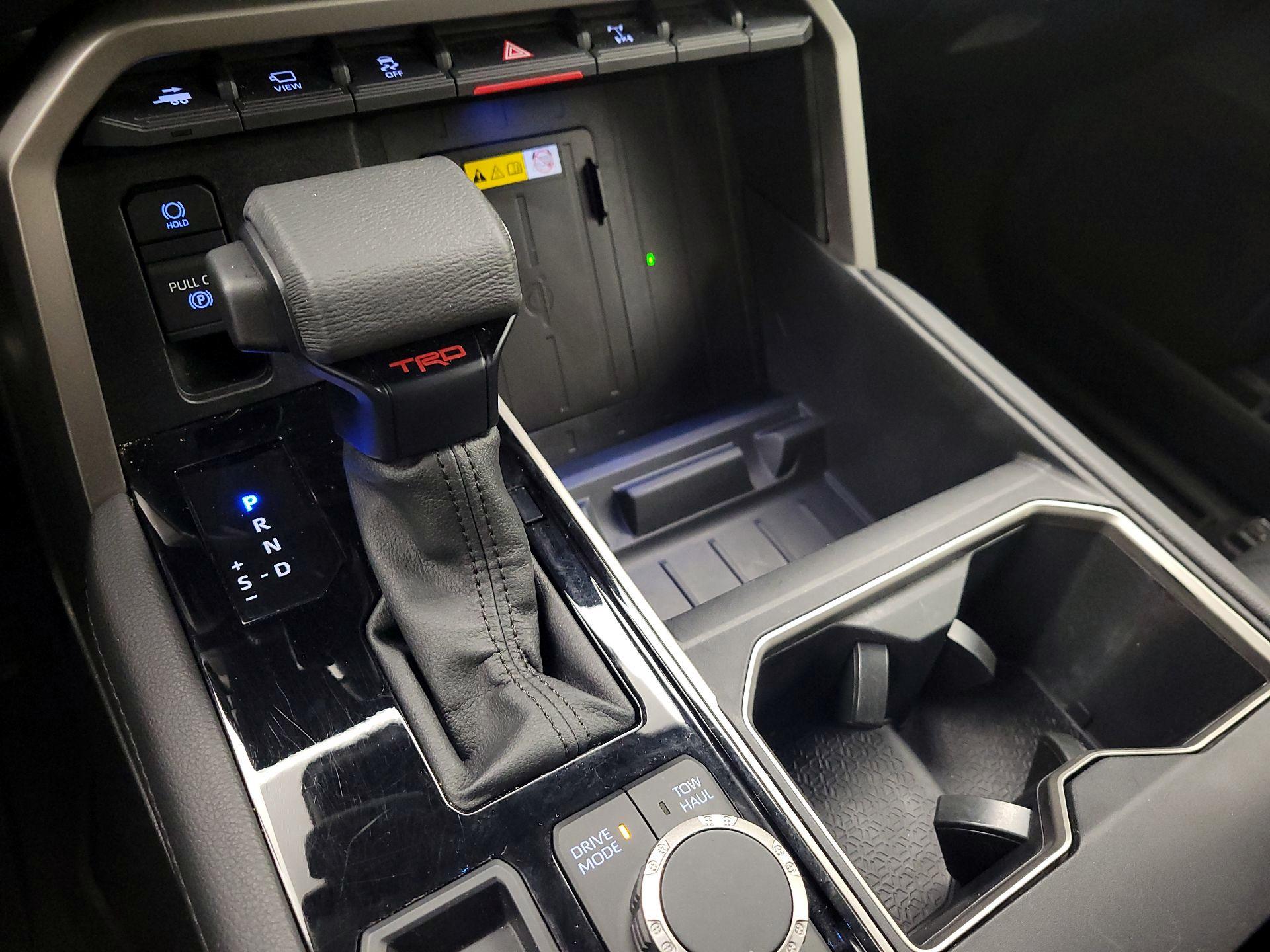 Thumbnail: 2024 Toyota Tundra - 16