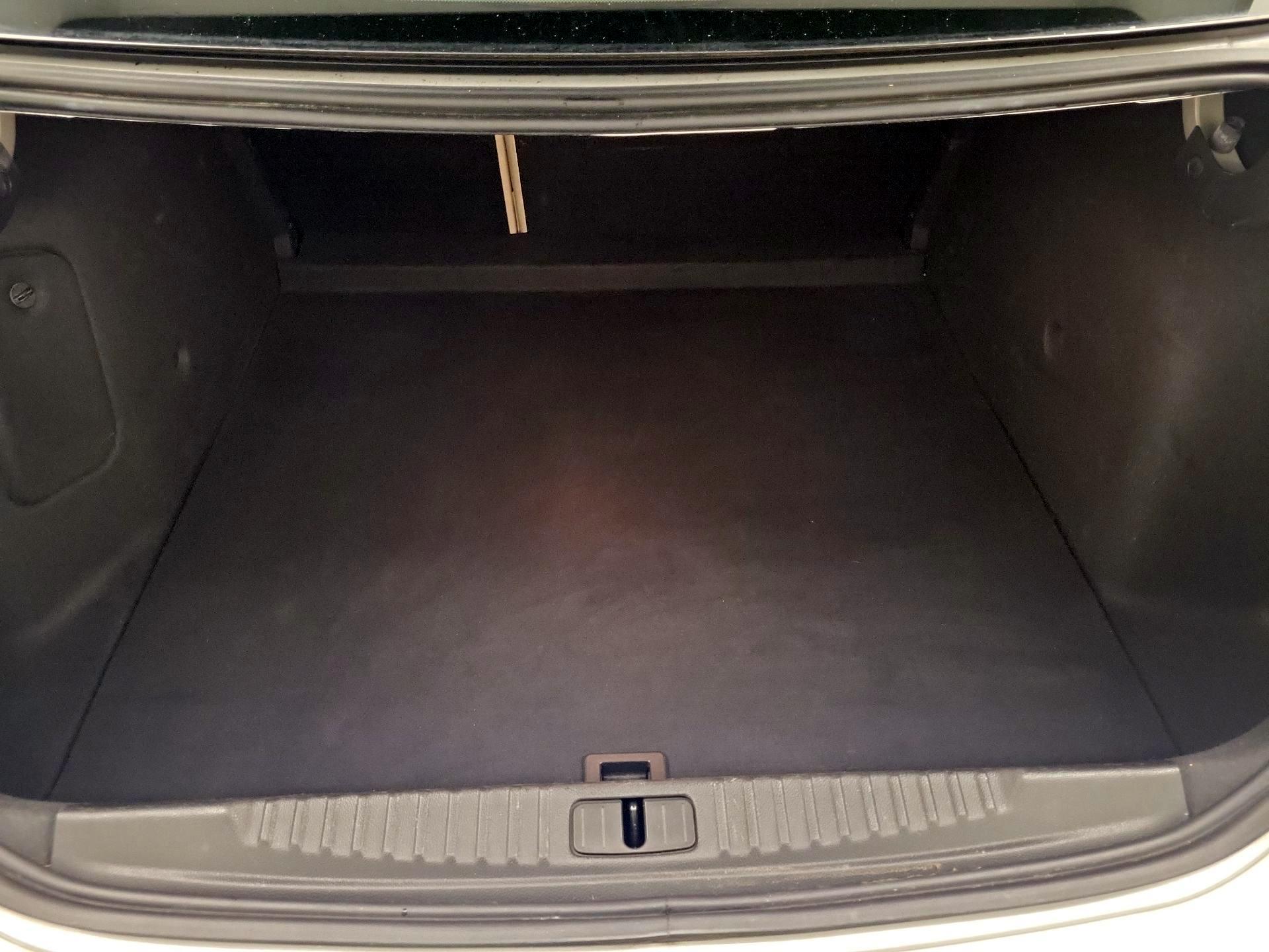 Thumbnail: 2016 Buick Verano - 18