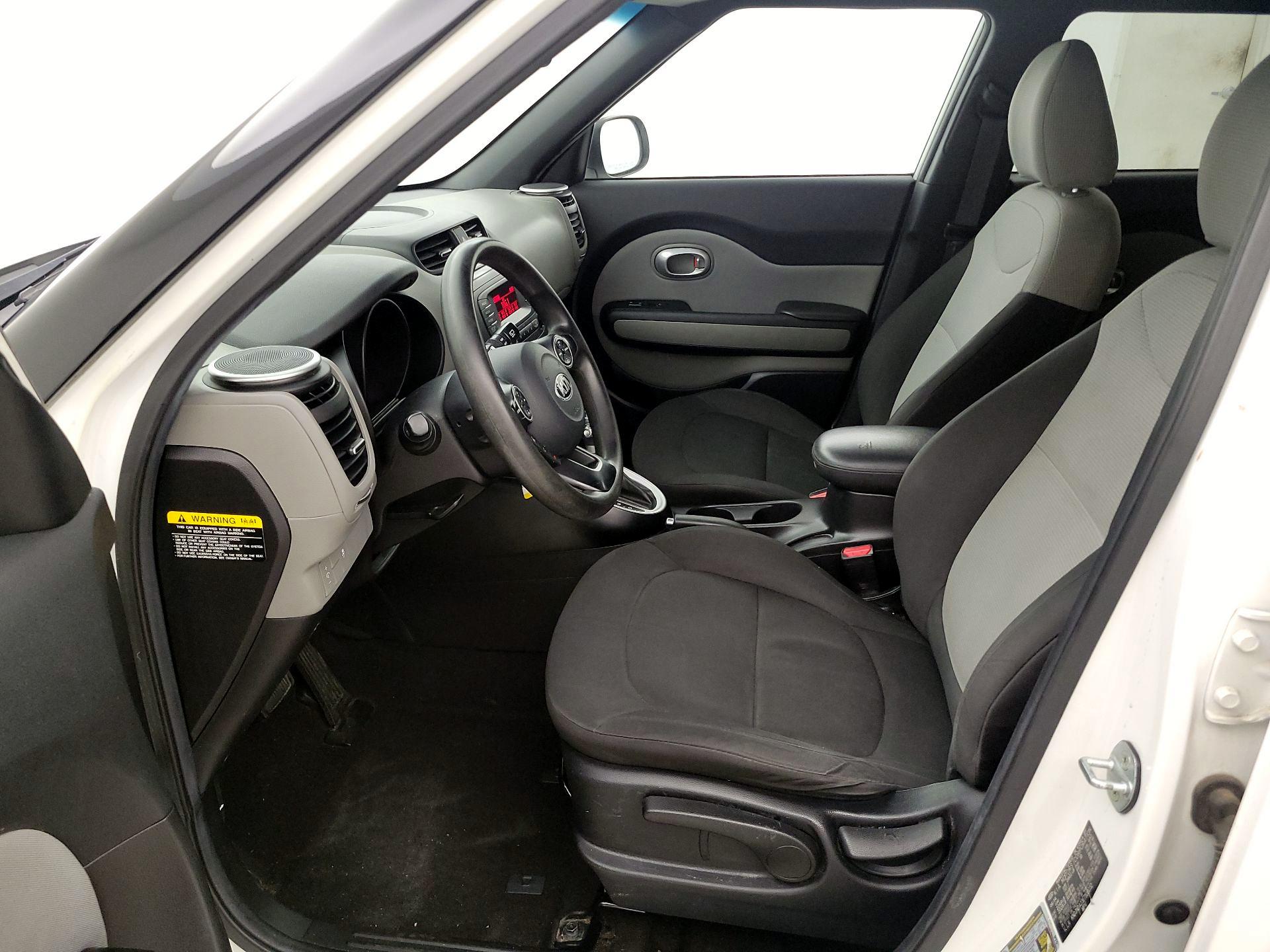 Thumbnail: 2014 Kia Soul - 11