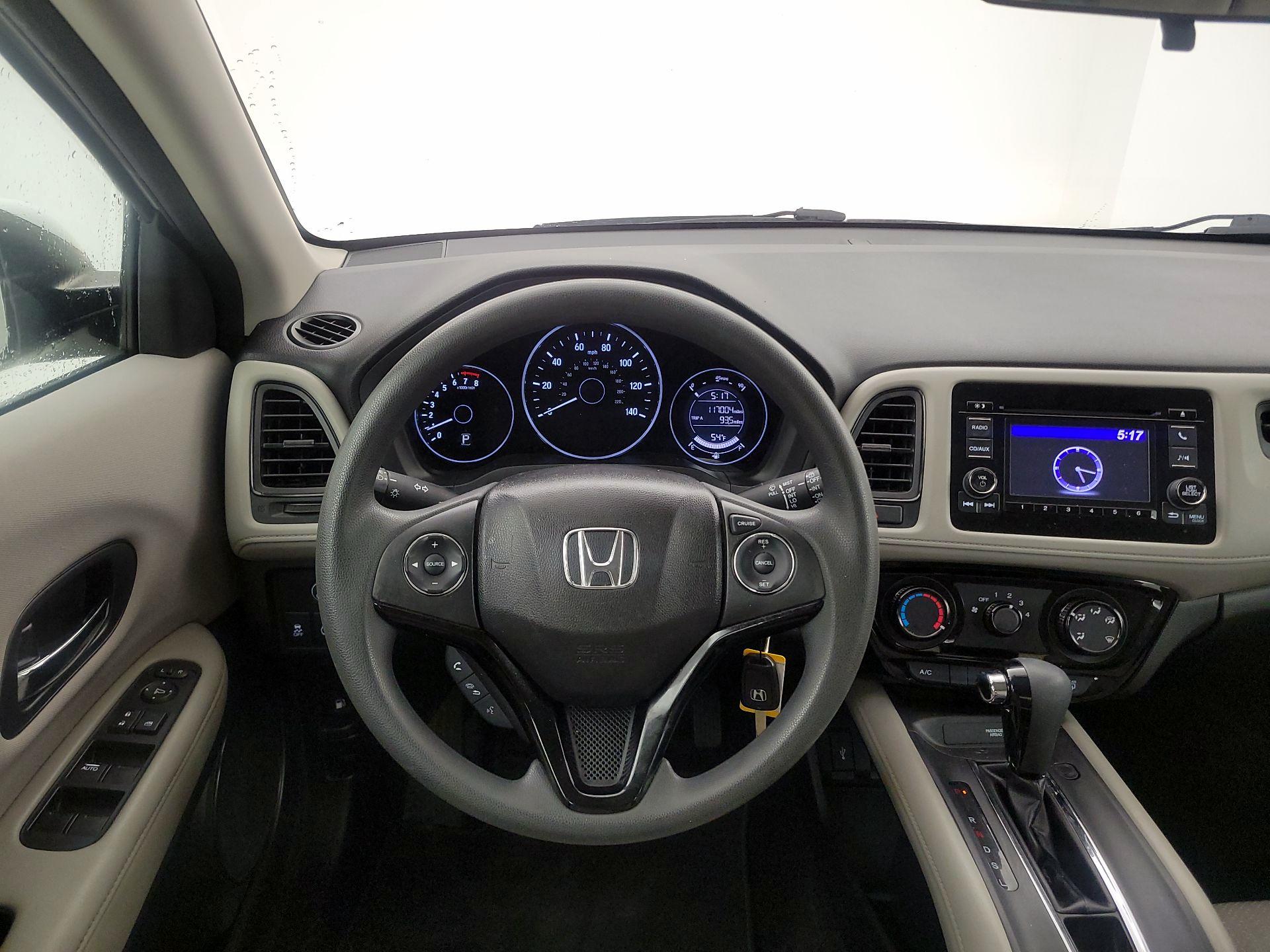 Thumbnail: 2016 Honda HR-V - 10