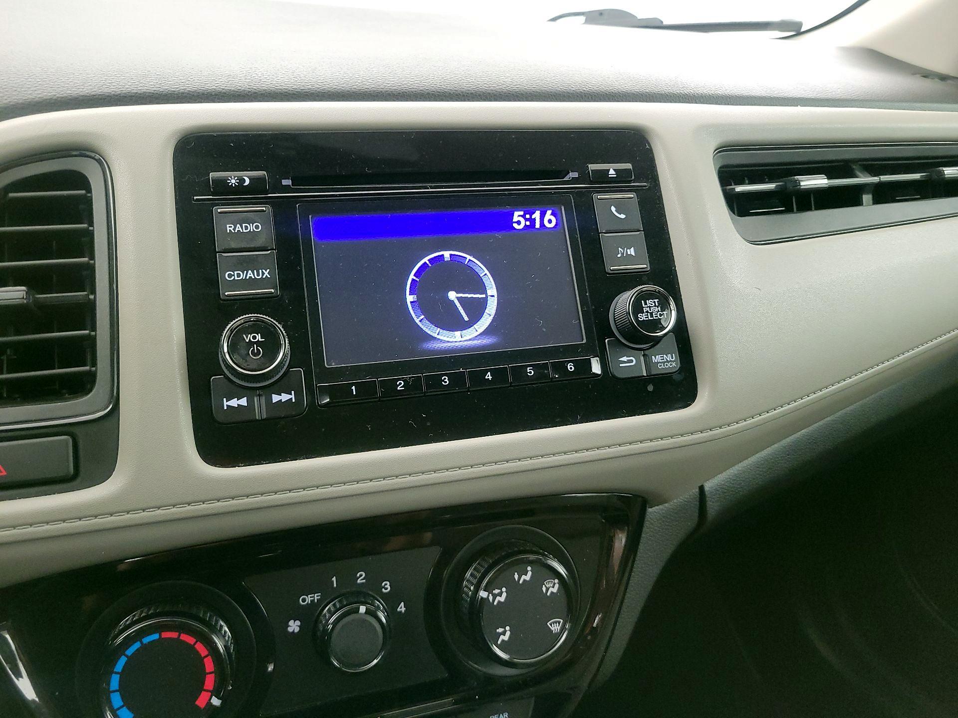 Thumbnail: 2016 Honda HR-V - 15