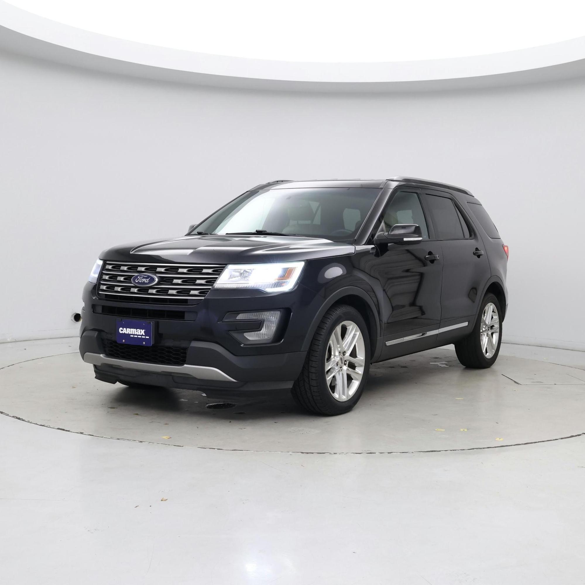 Thumbnail: 2016 Ford Explorer - 4