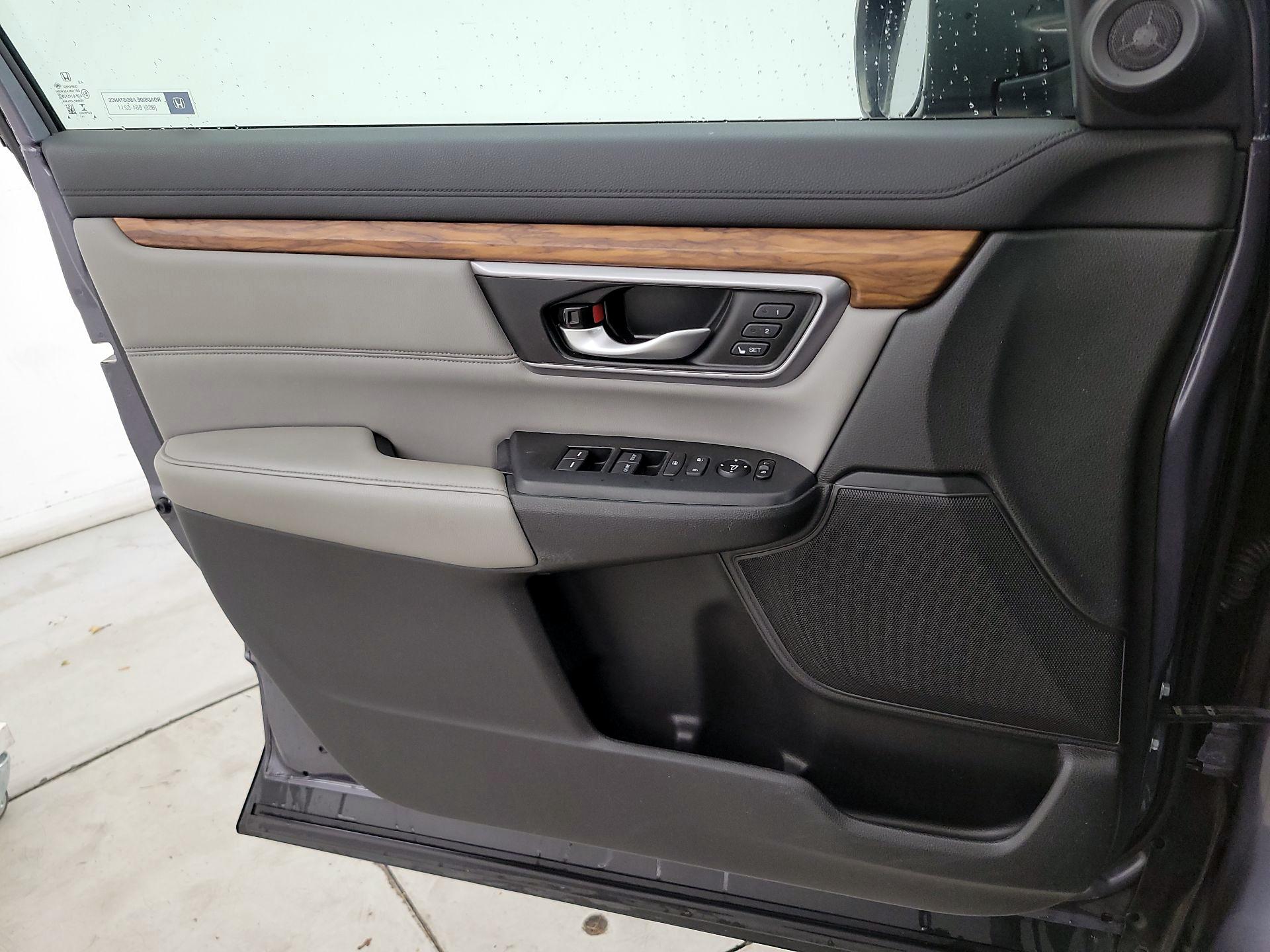 Thumbnail: 2017 Honda CR-V - 12