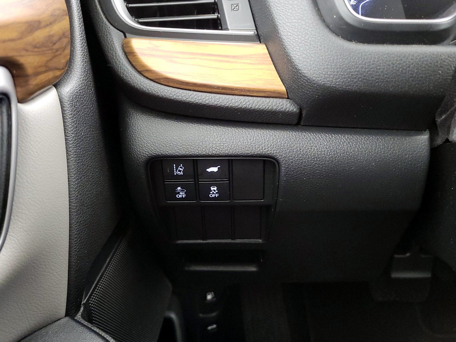 Thumbnail: 2017 Honda CR-V - 13