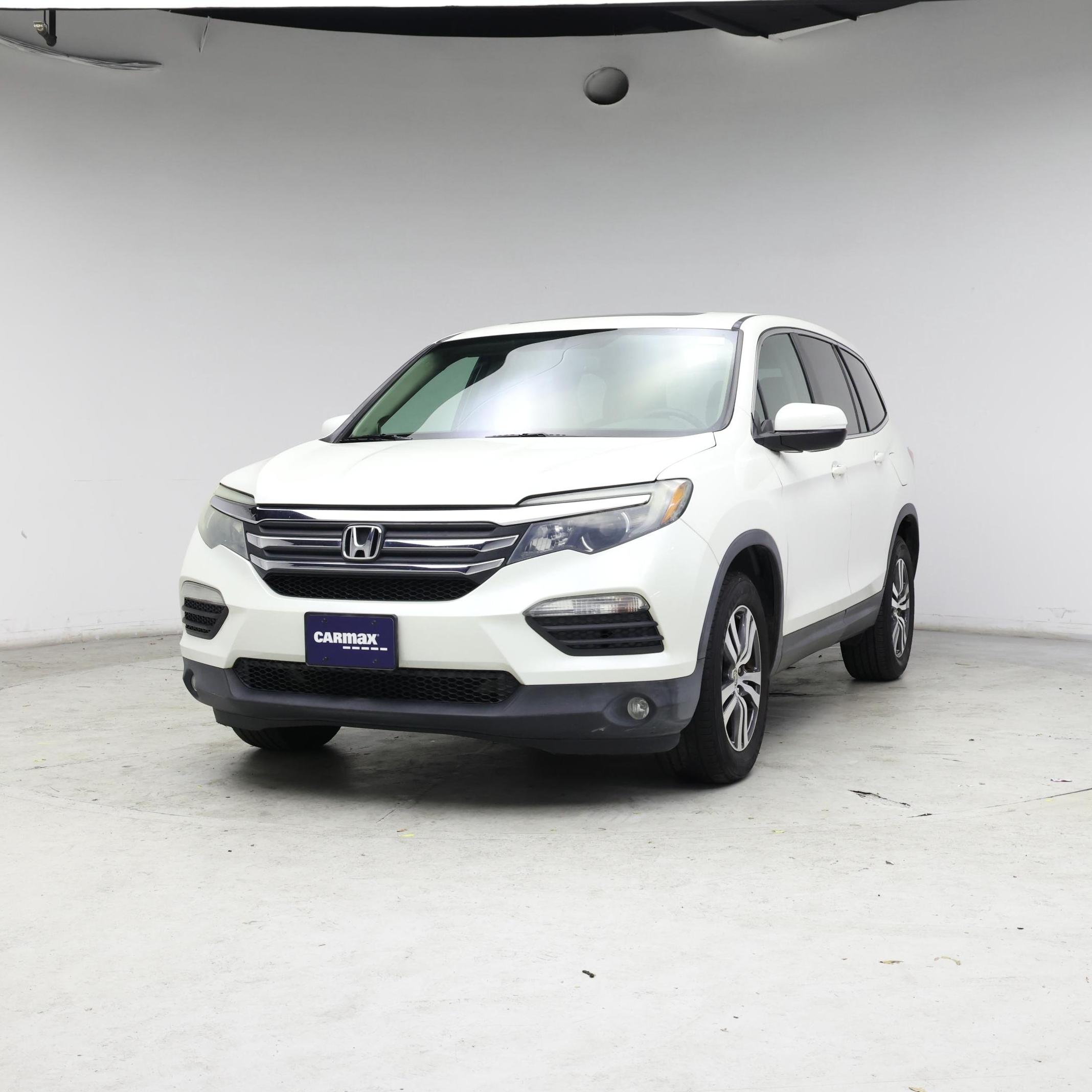 Thumbnail: 2016 Honda Pilot - 4