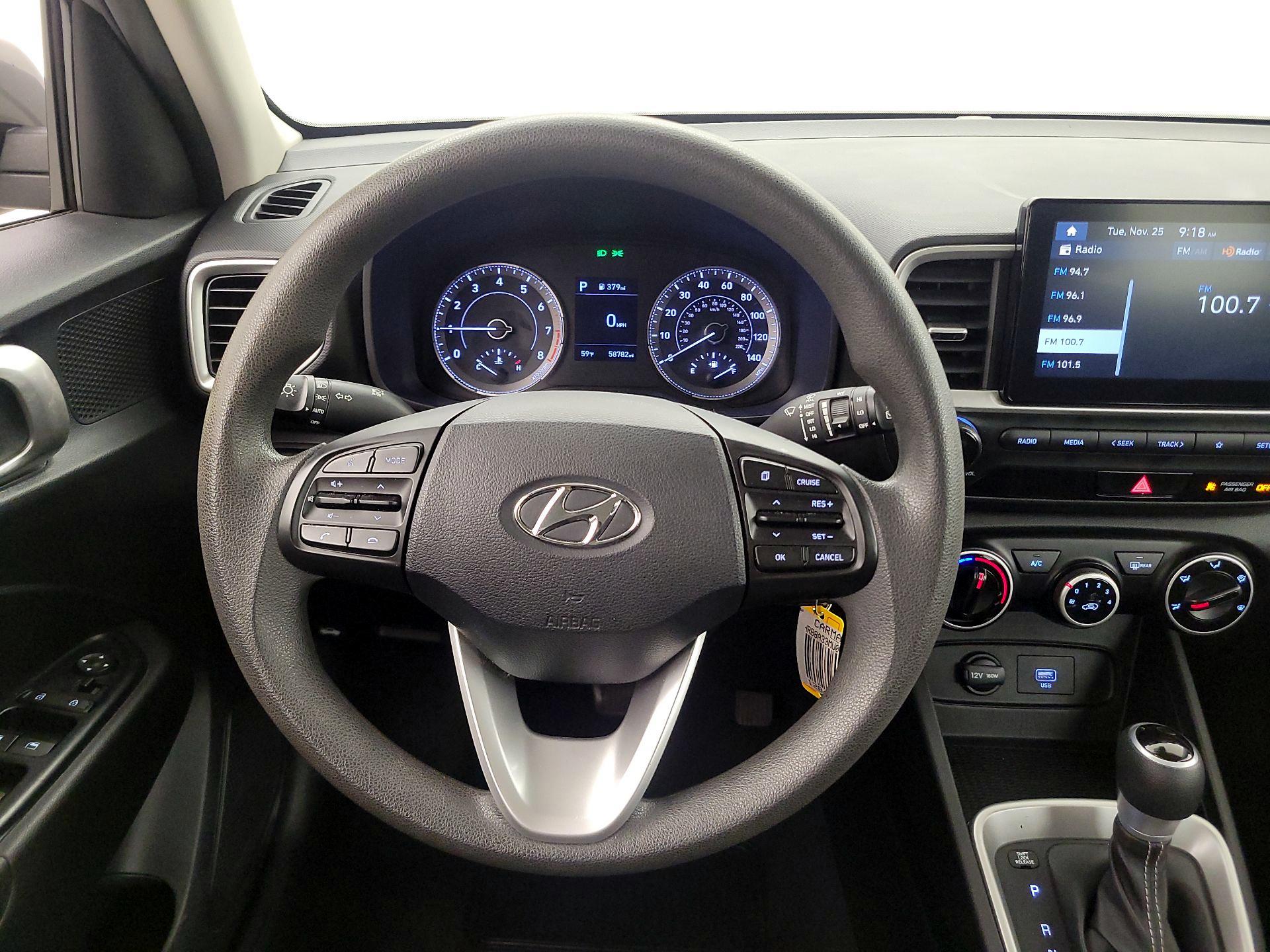 Thumbnail: 2021 Hyundai Venue - 10