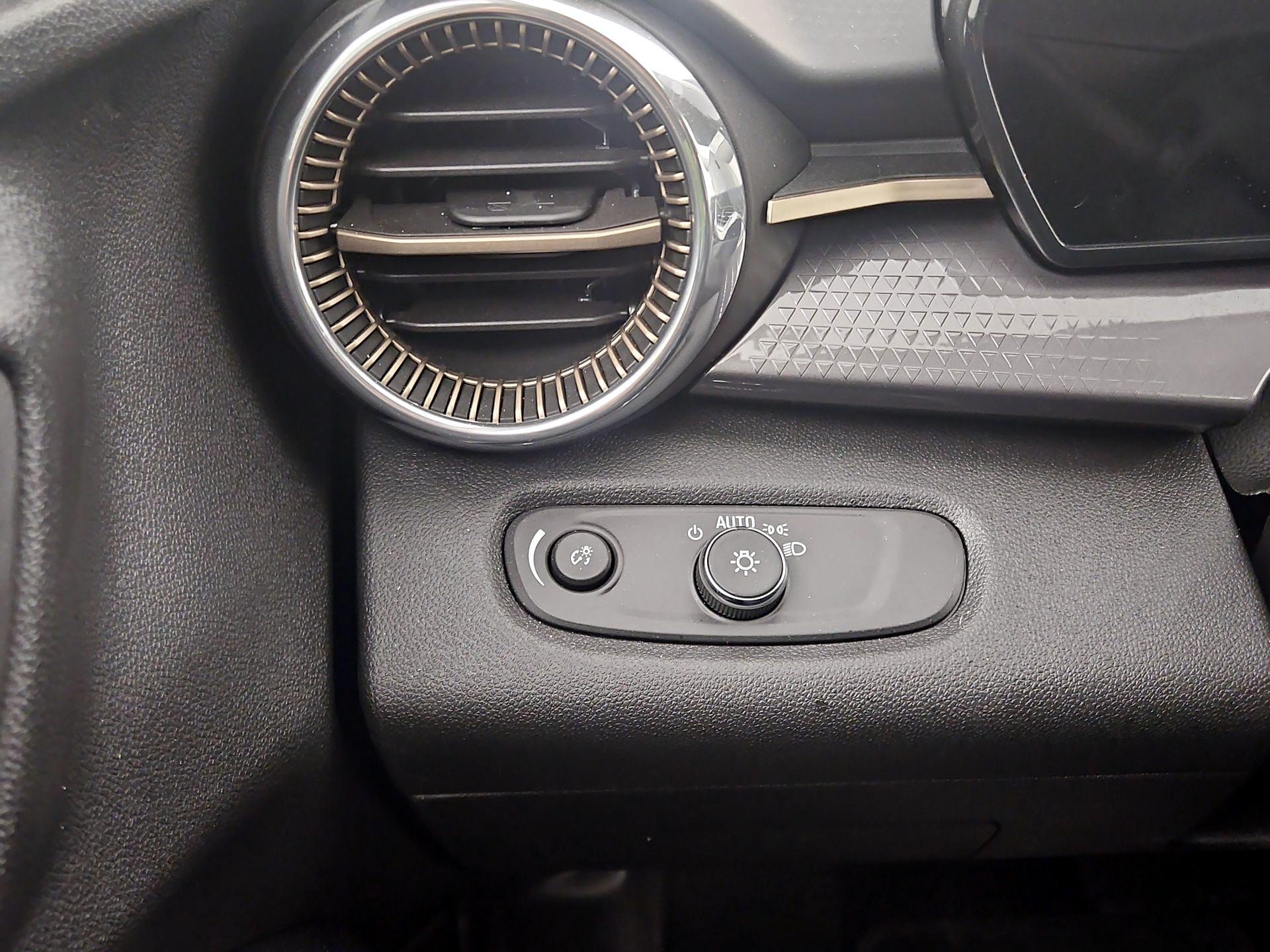 Thumbnail: 2024 Chevrolet Trax - 13