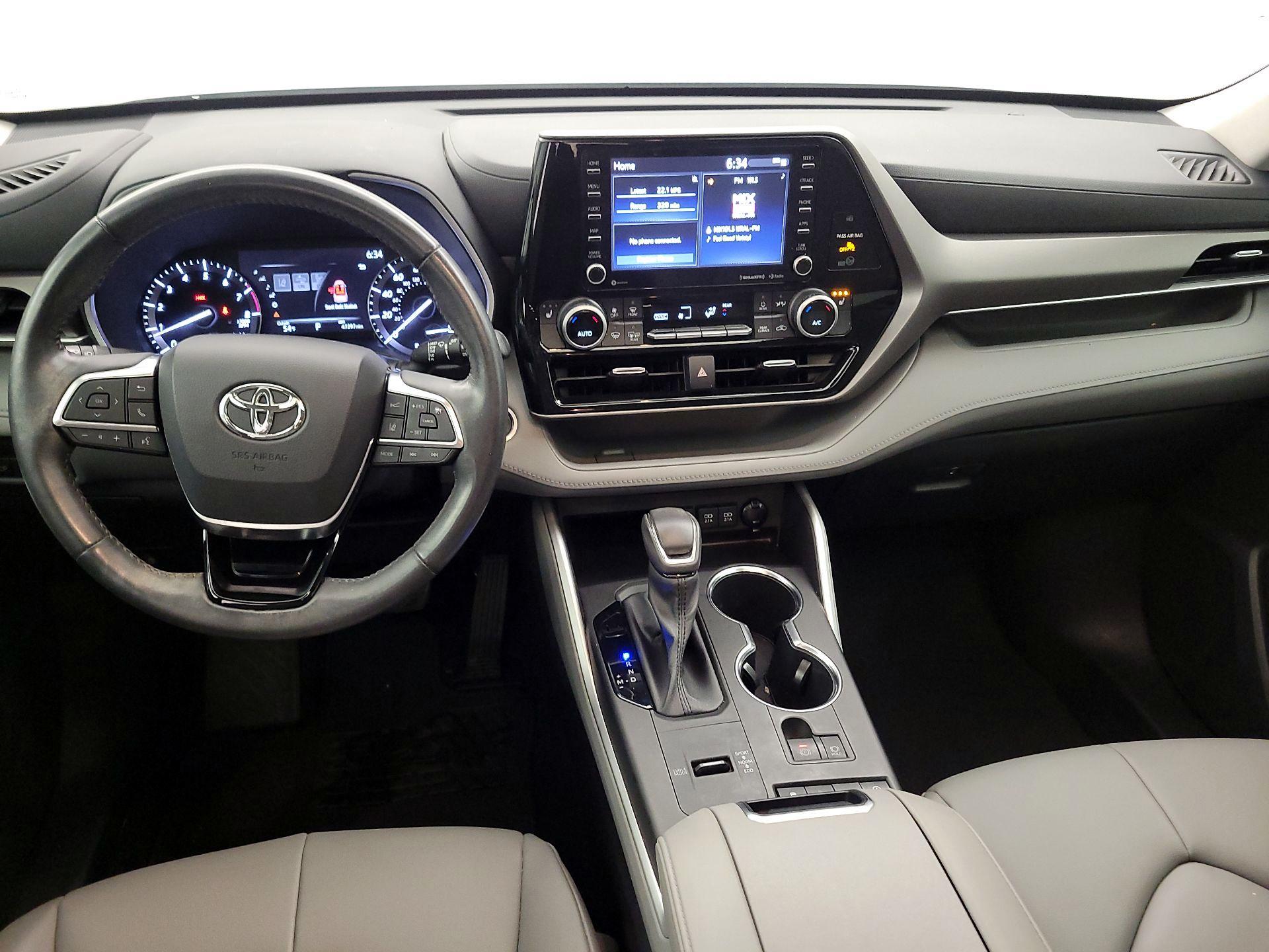 Thumbnail: 2020 Toyota Highlander - 9