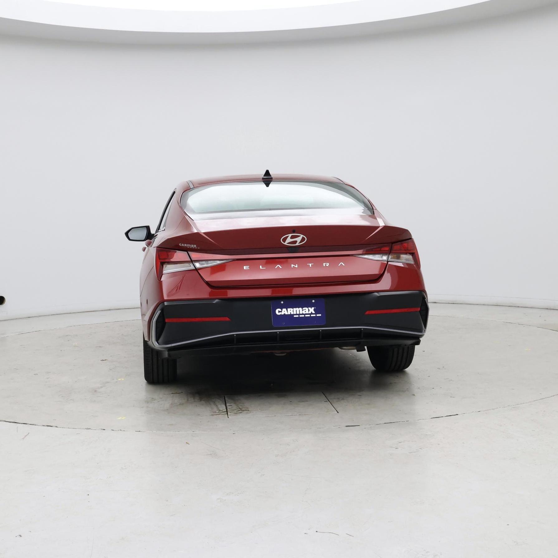 Thumbnail: 2024 Hyundai Elantra - 6