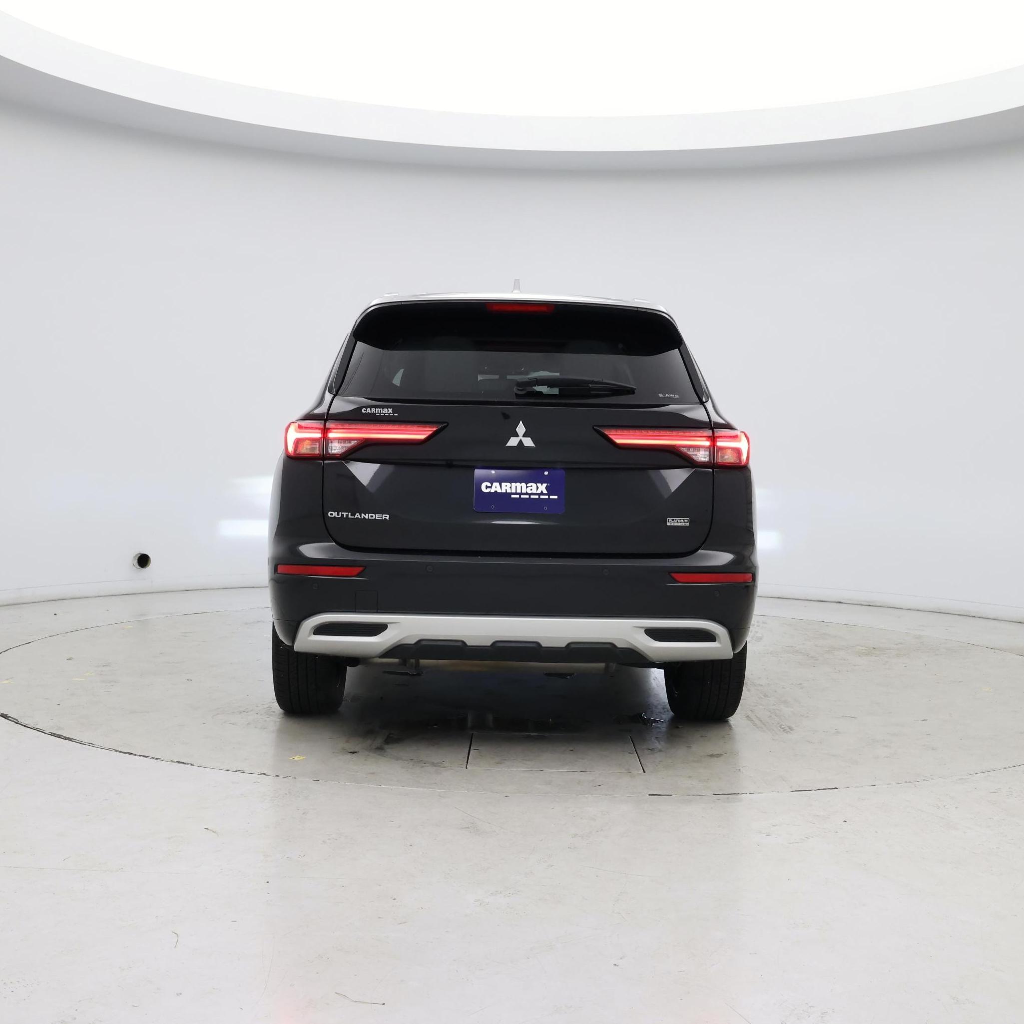 Thumbnail: 2024 Mitsubishi Outlander - 6