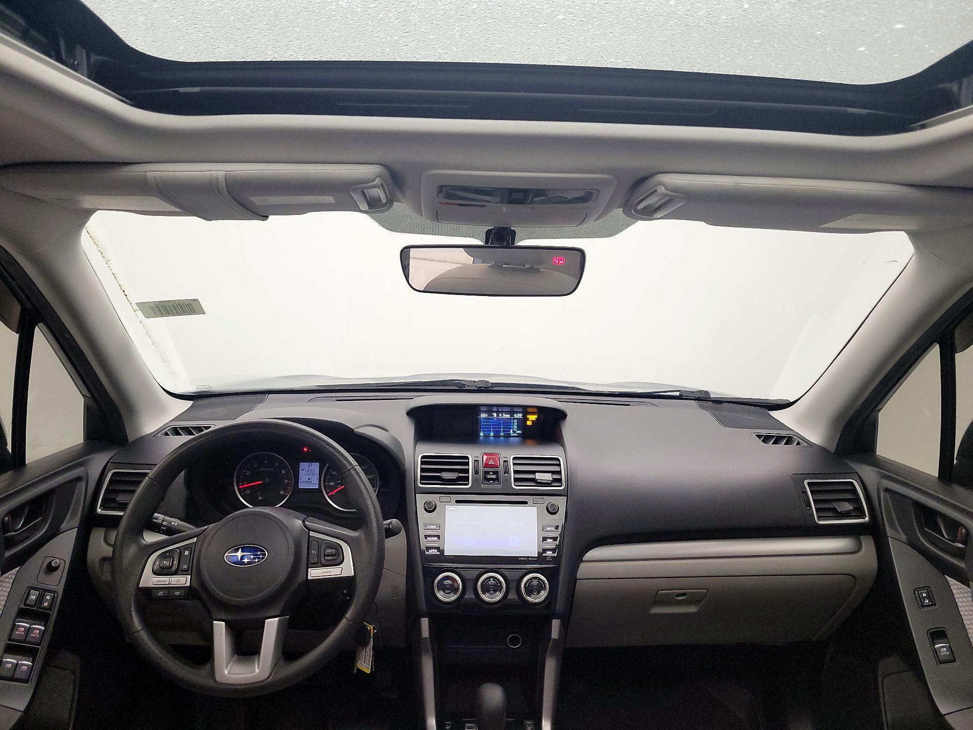 Thumbnail: 2017 Subaru Forester - 9