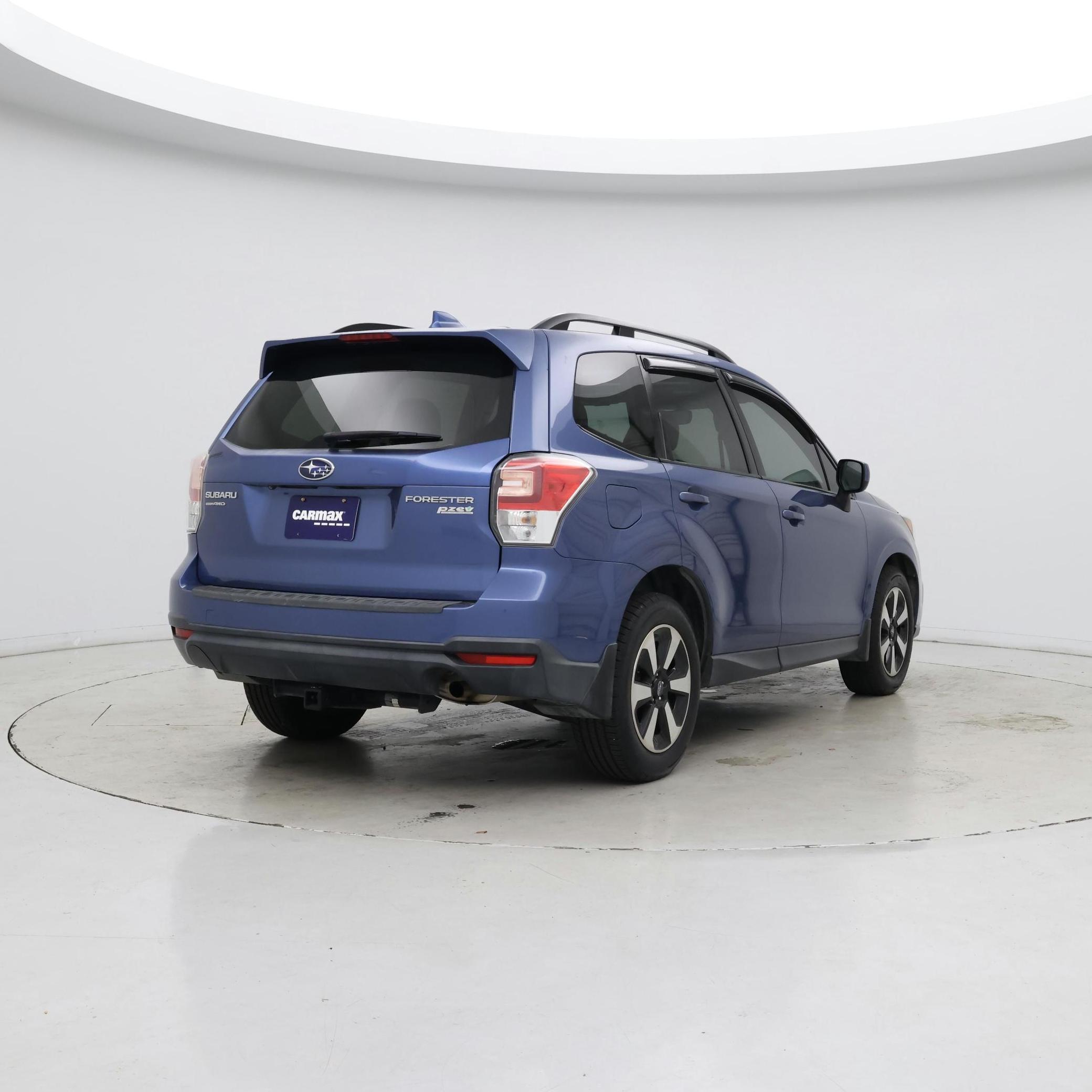 Thumbnail: 2017 Subaru Forester - 8