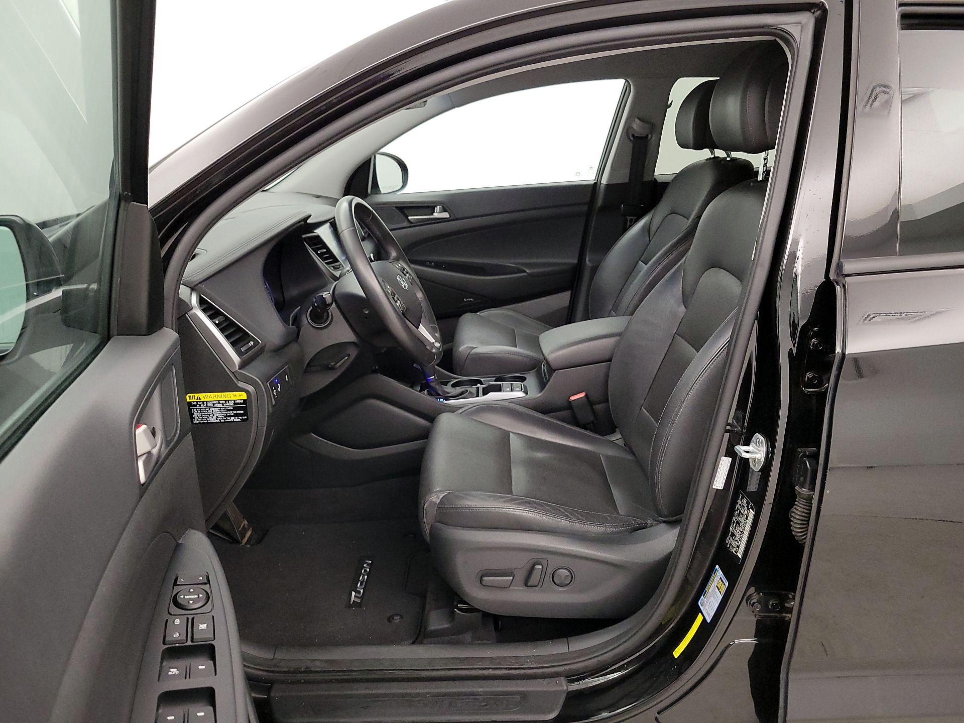 Thumbnail: 2018 Hyundai Tucson - 11