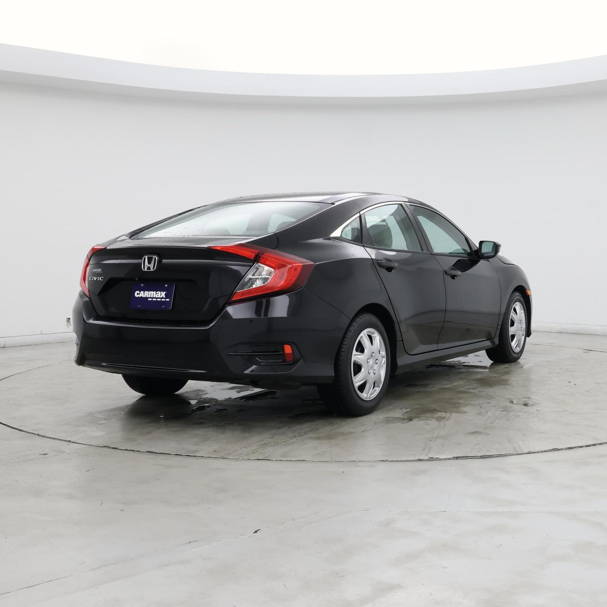 Thumbnail: 2017 Honda Civic - 8