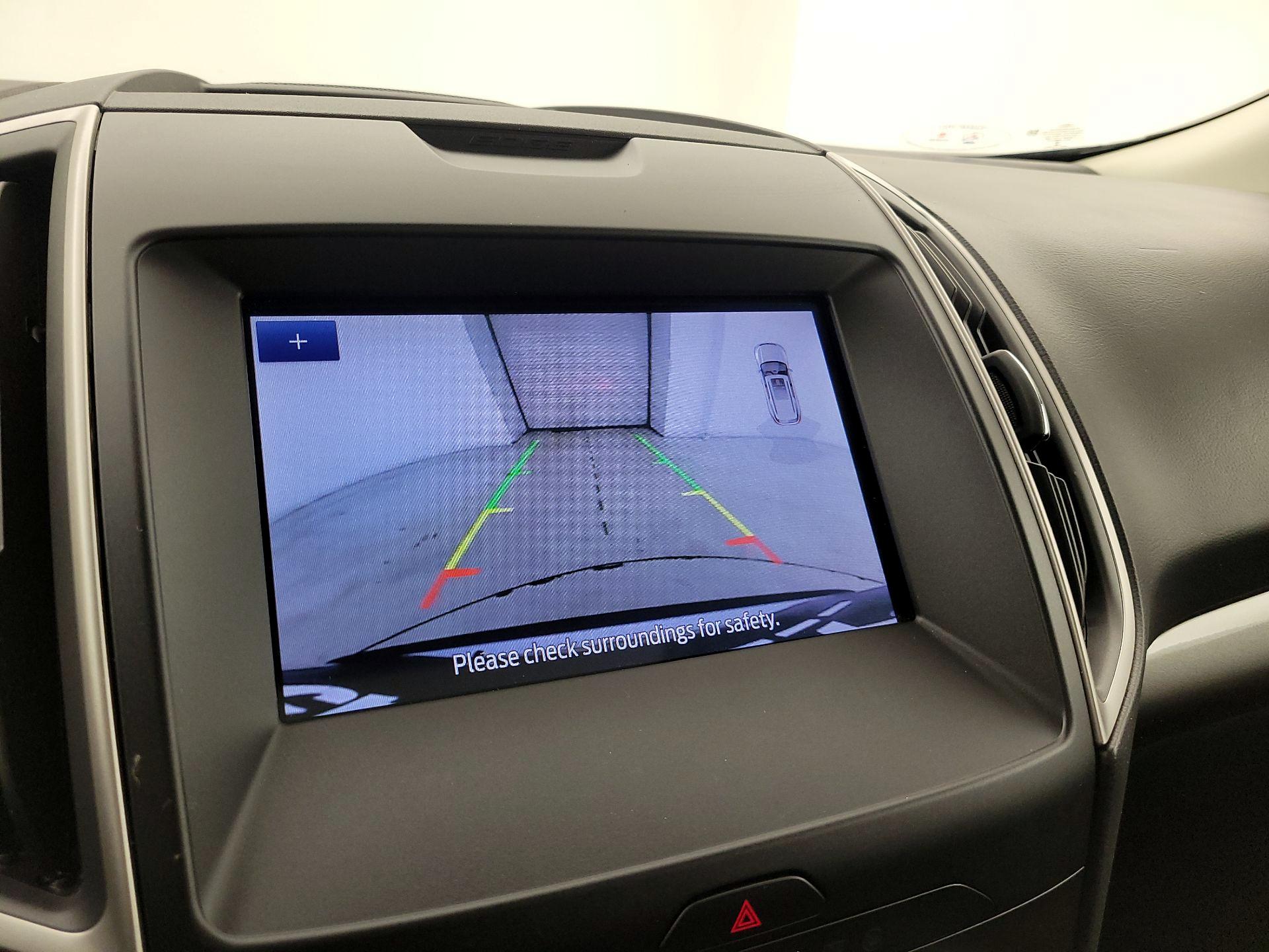 Thumbnail: 2020 Ford Edge - 15