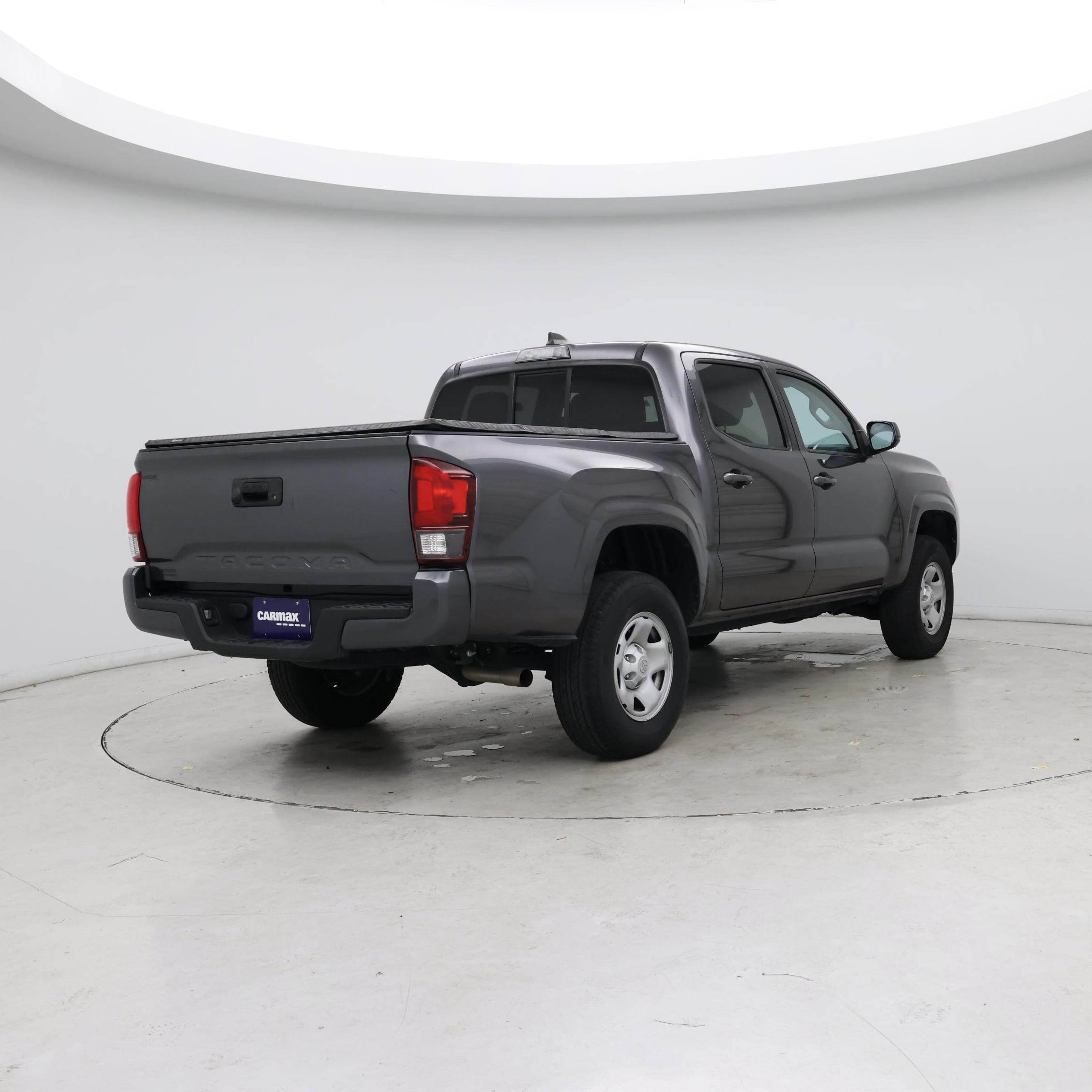 Thumbnail: 2021 Toyota Tacoma - 8