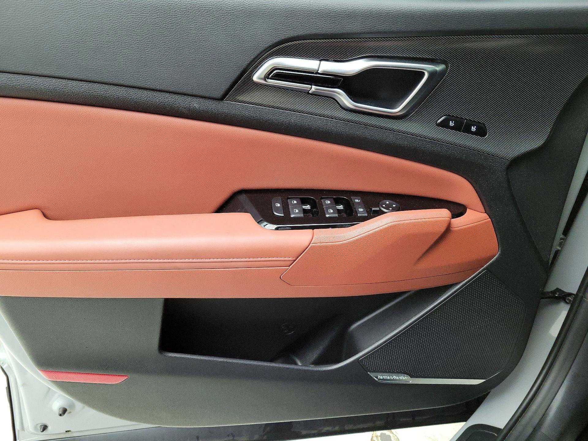 Thumbnail: 2025 Kia Sportage - 12