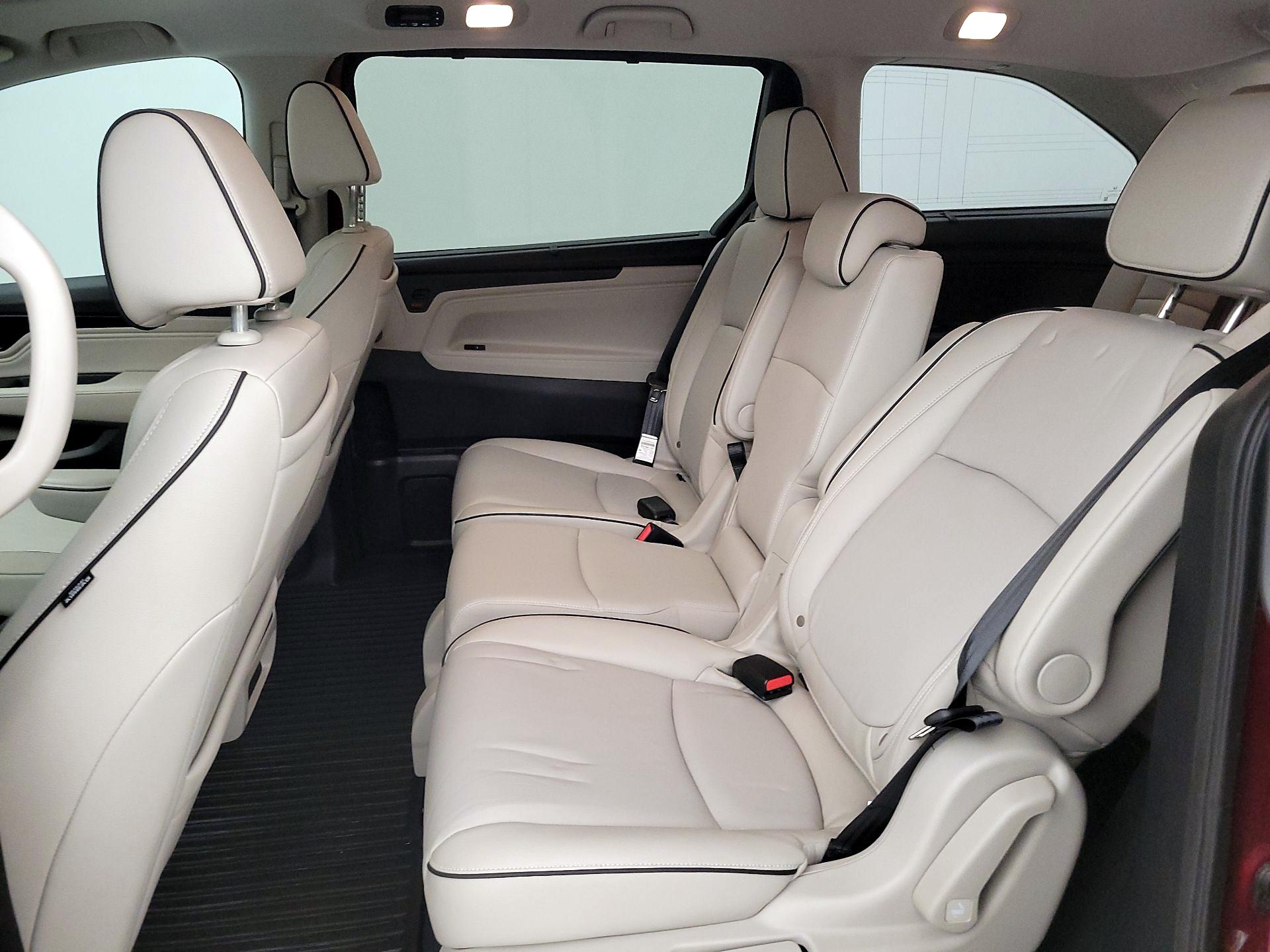 Thumbnail: 2025 Honda Odyssey - 20