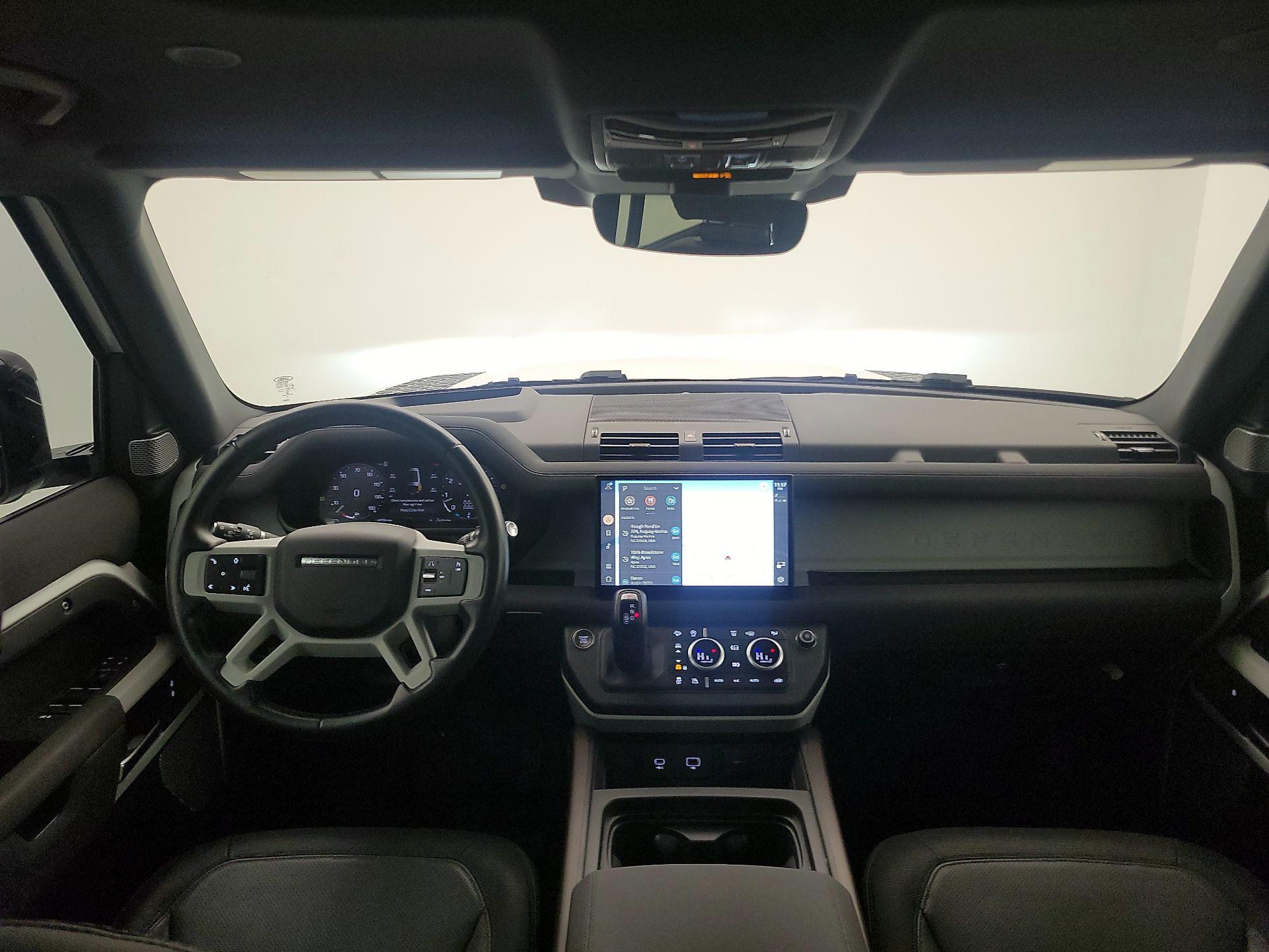 Thumbnail: 2023 Land Rover Defender - 9