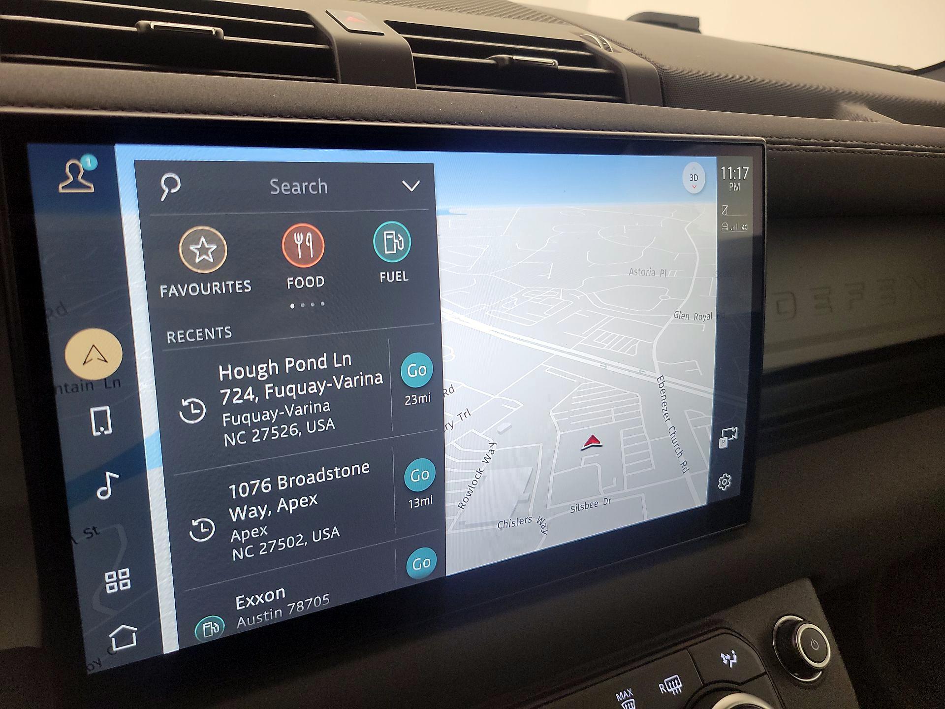 Thumbnail: 2023 Land Rover Defender - 13