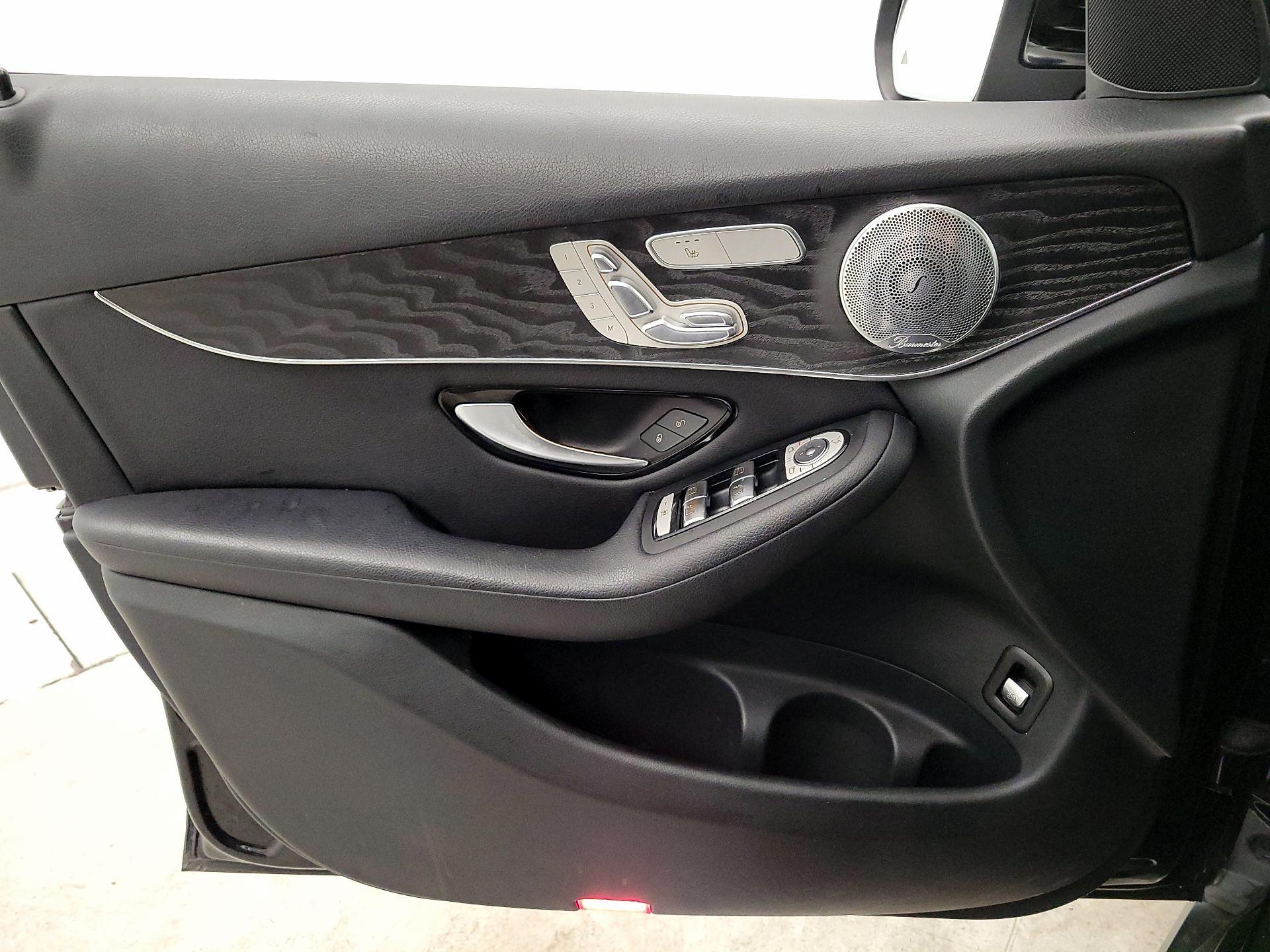 Thumbnail: 2018 Mercedes-Benz GLC - 12