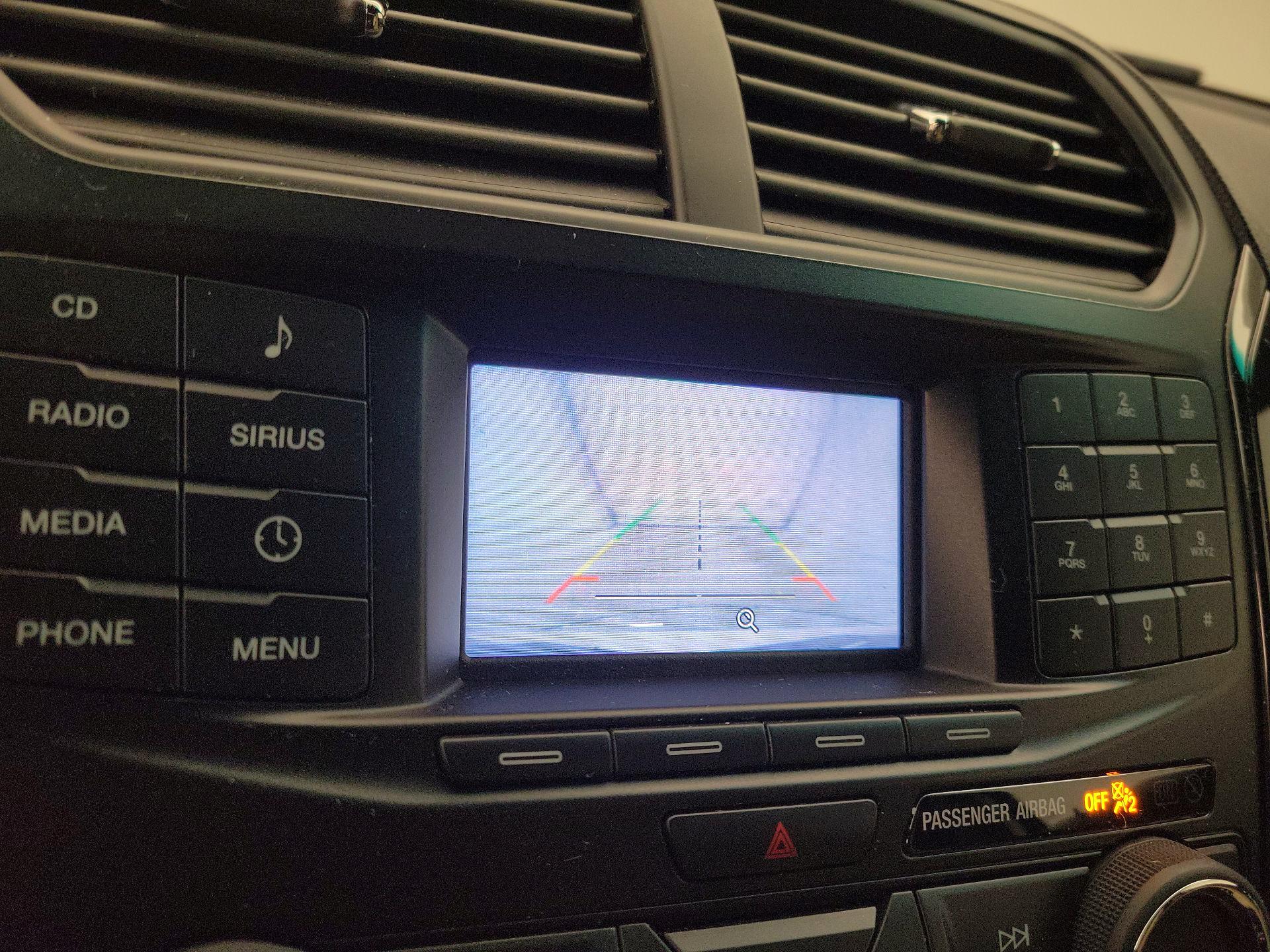 Thumbnail: 2016 Ford Explorer - 14