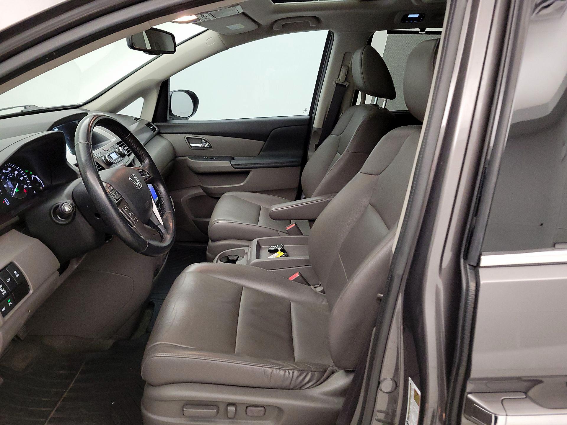 Thumbnail: 2015 Honda Odyssey - 11