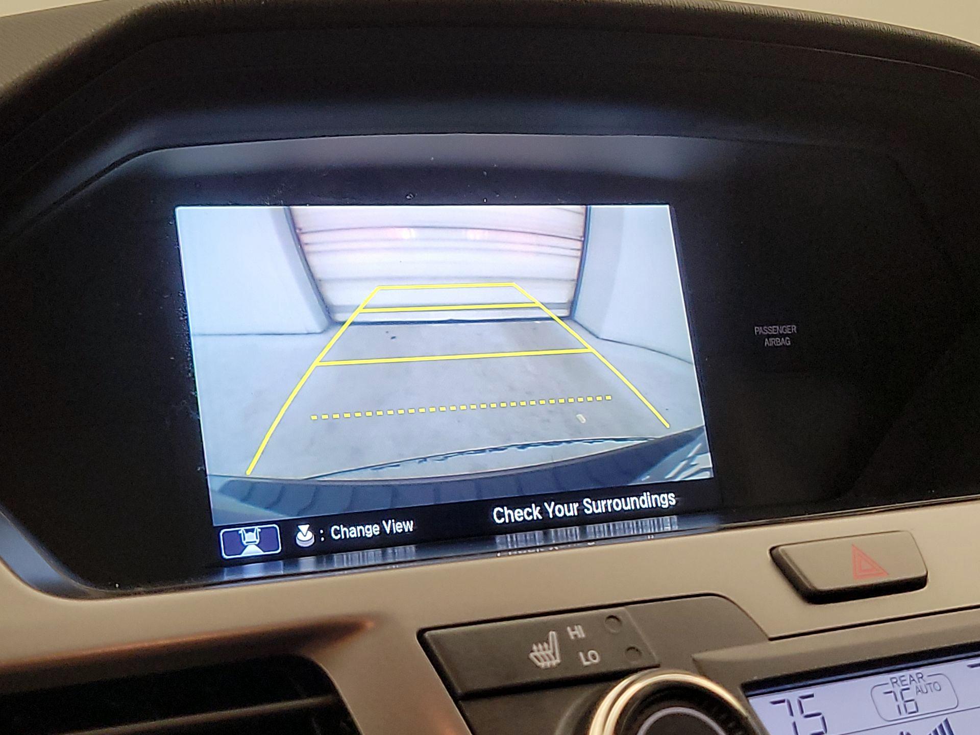 Thumbnail: 2015 Honda Odyssey - 14