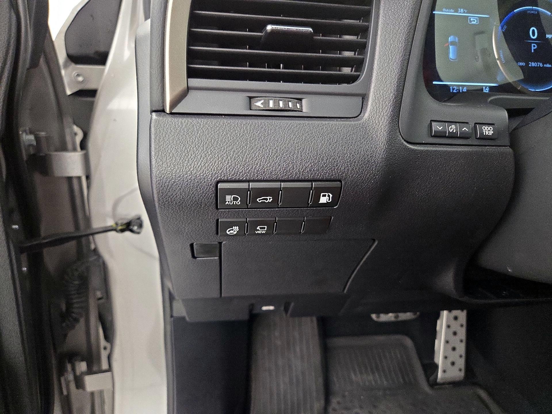 Thumbnail: 2022 Lexus RX - 13